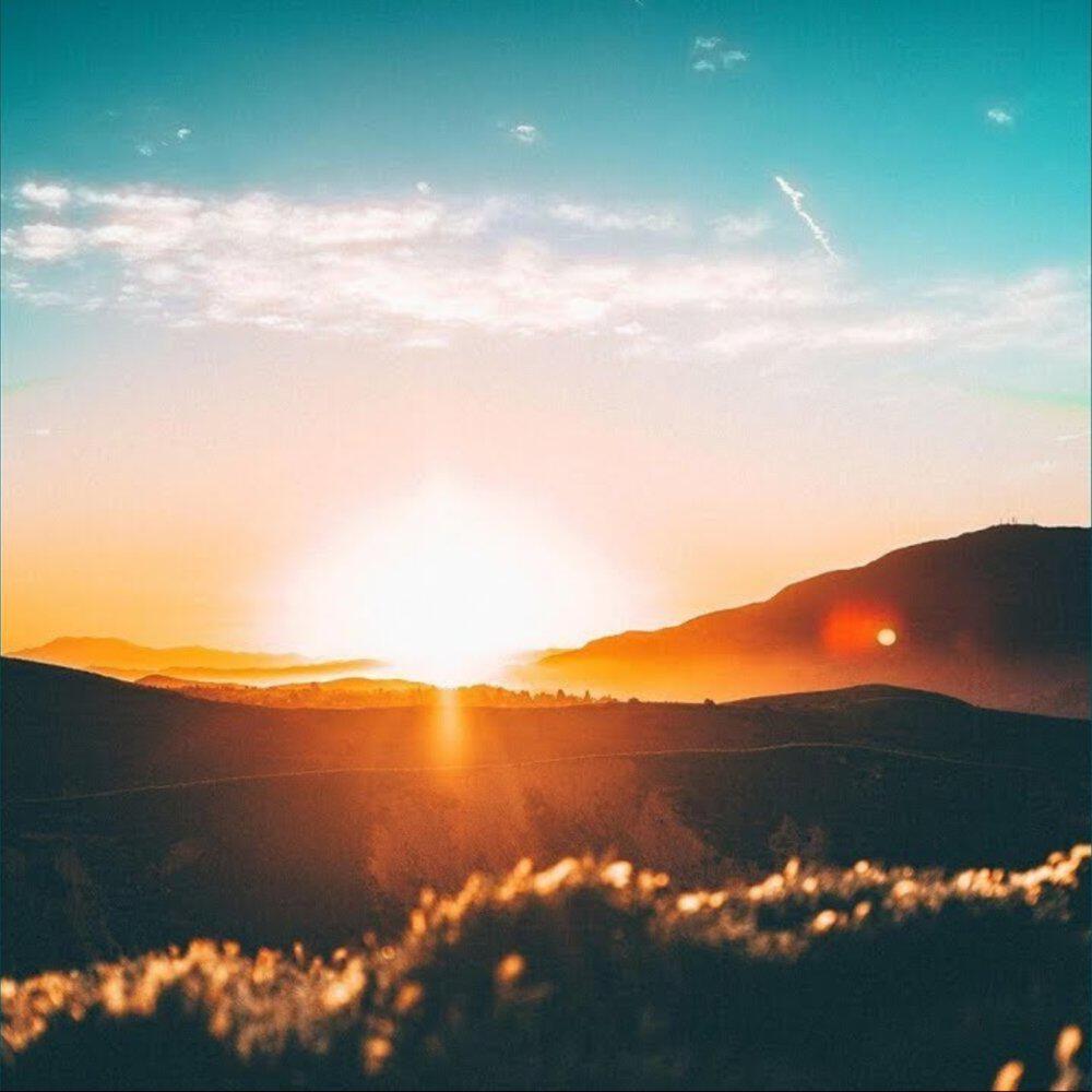 Релиз Movin to the sun