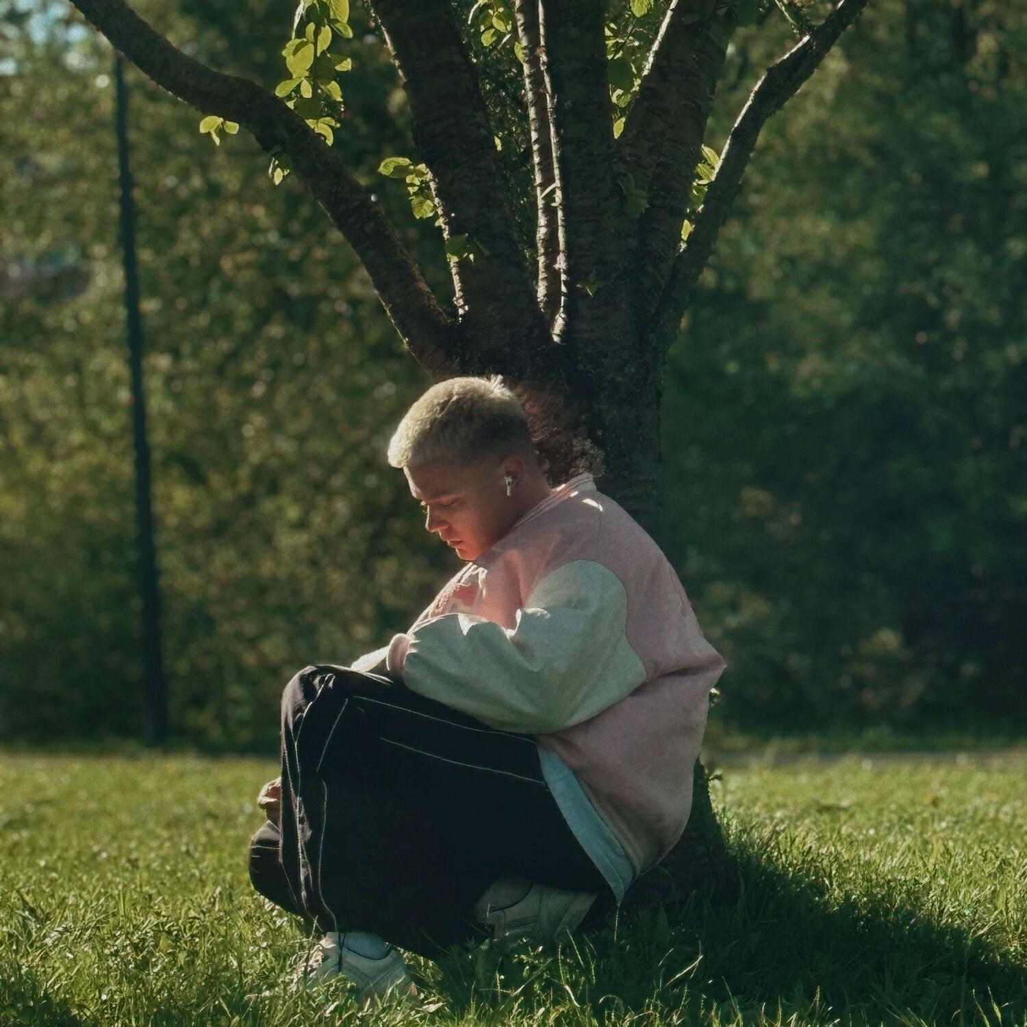 Релиз Dancing in the sky