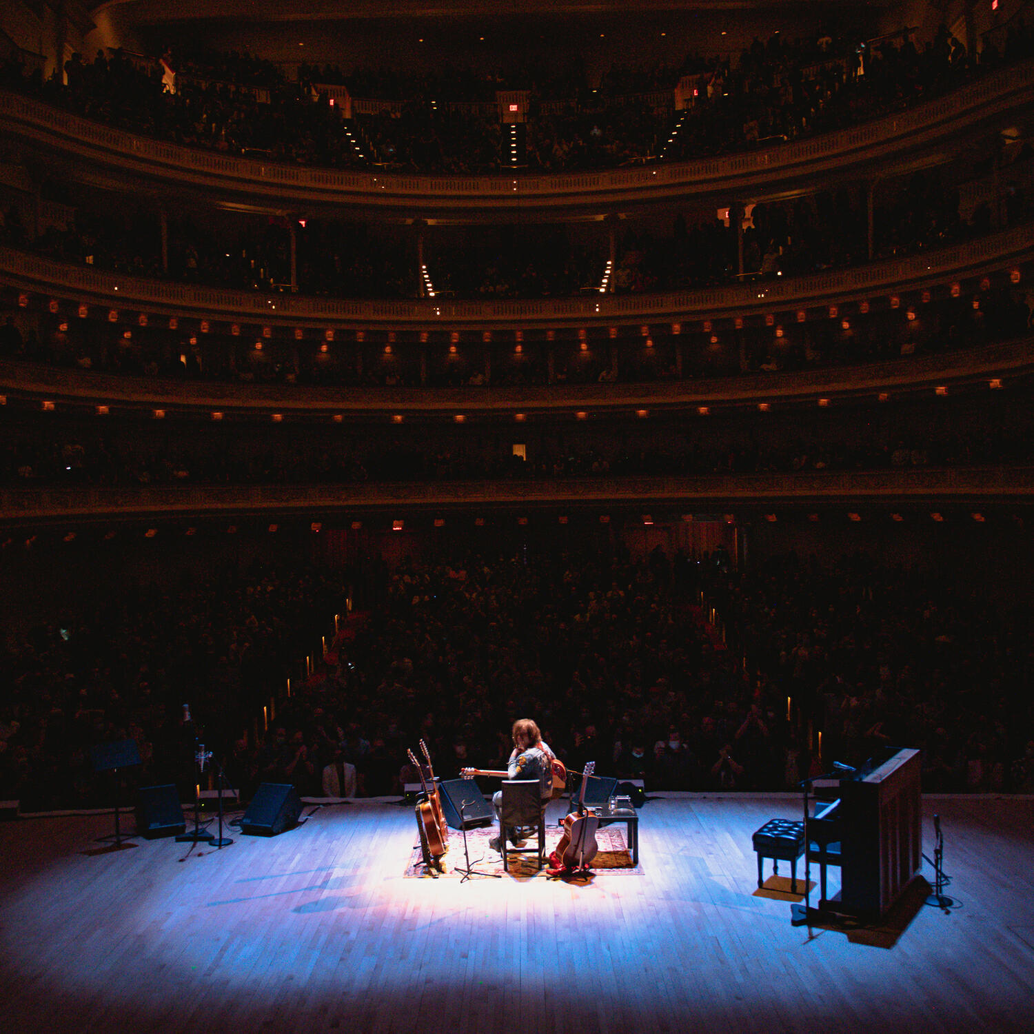 Релиз Return to Carnegie Hall