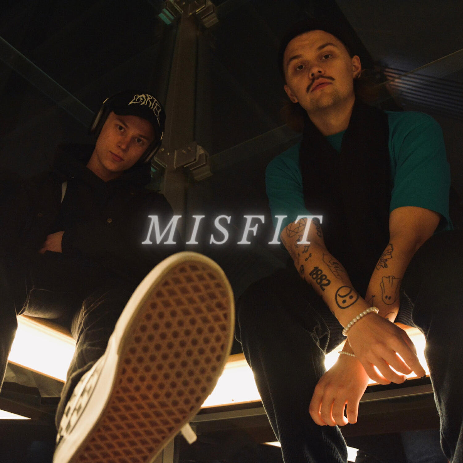 Релиз Misfit
