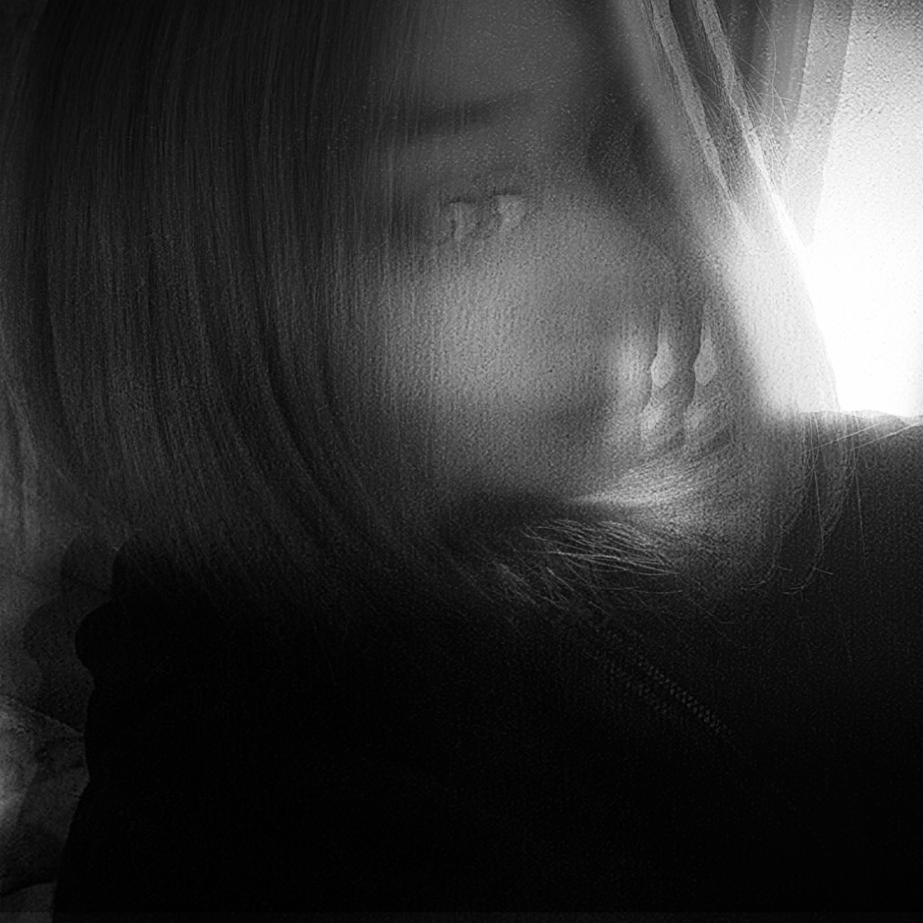 Релиз Её