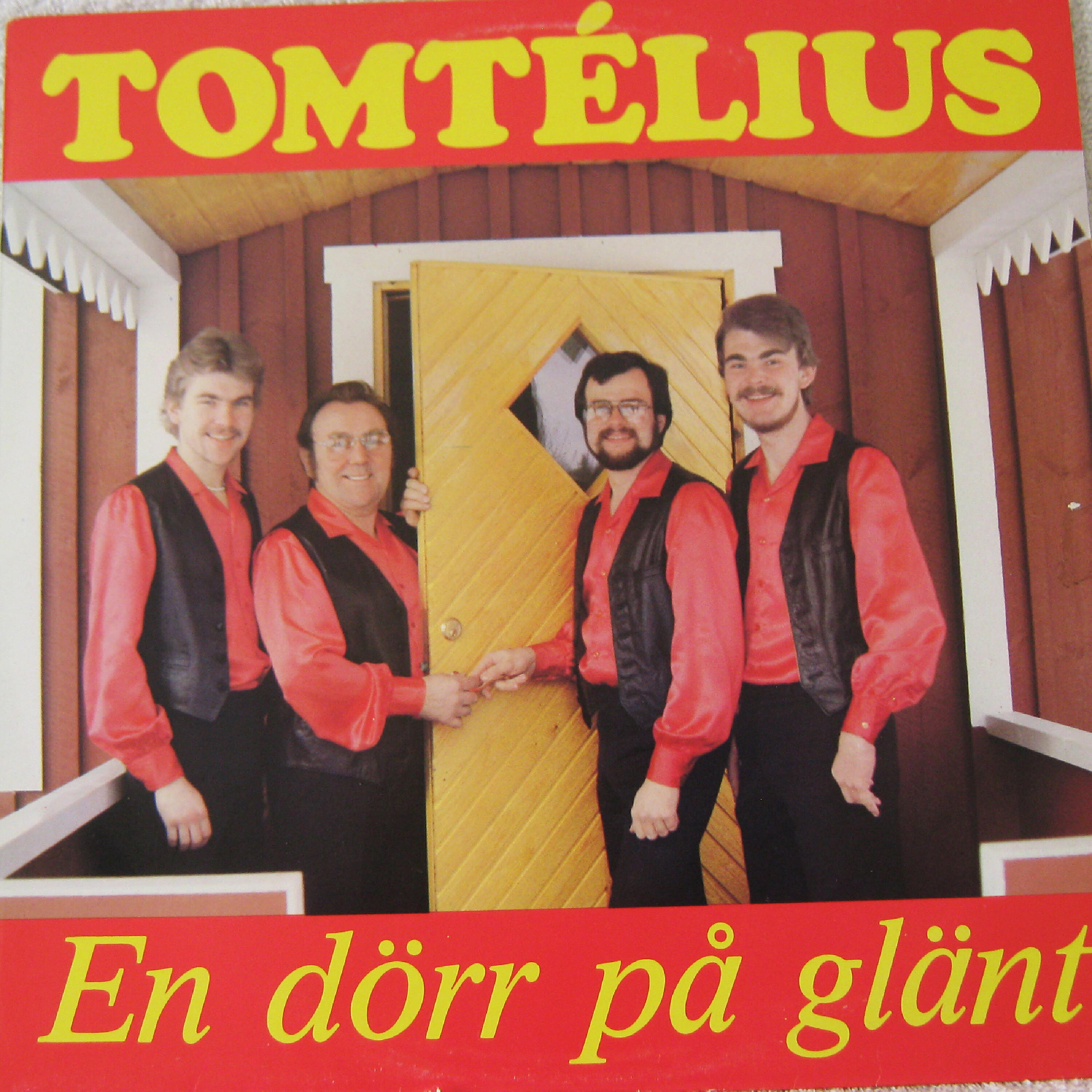 Релиз En Dörr På Glänt