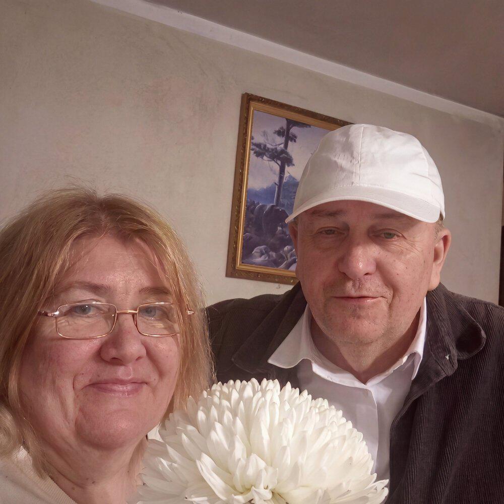 Юрий Логунов