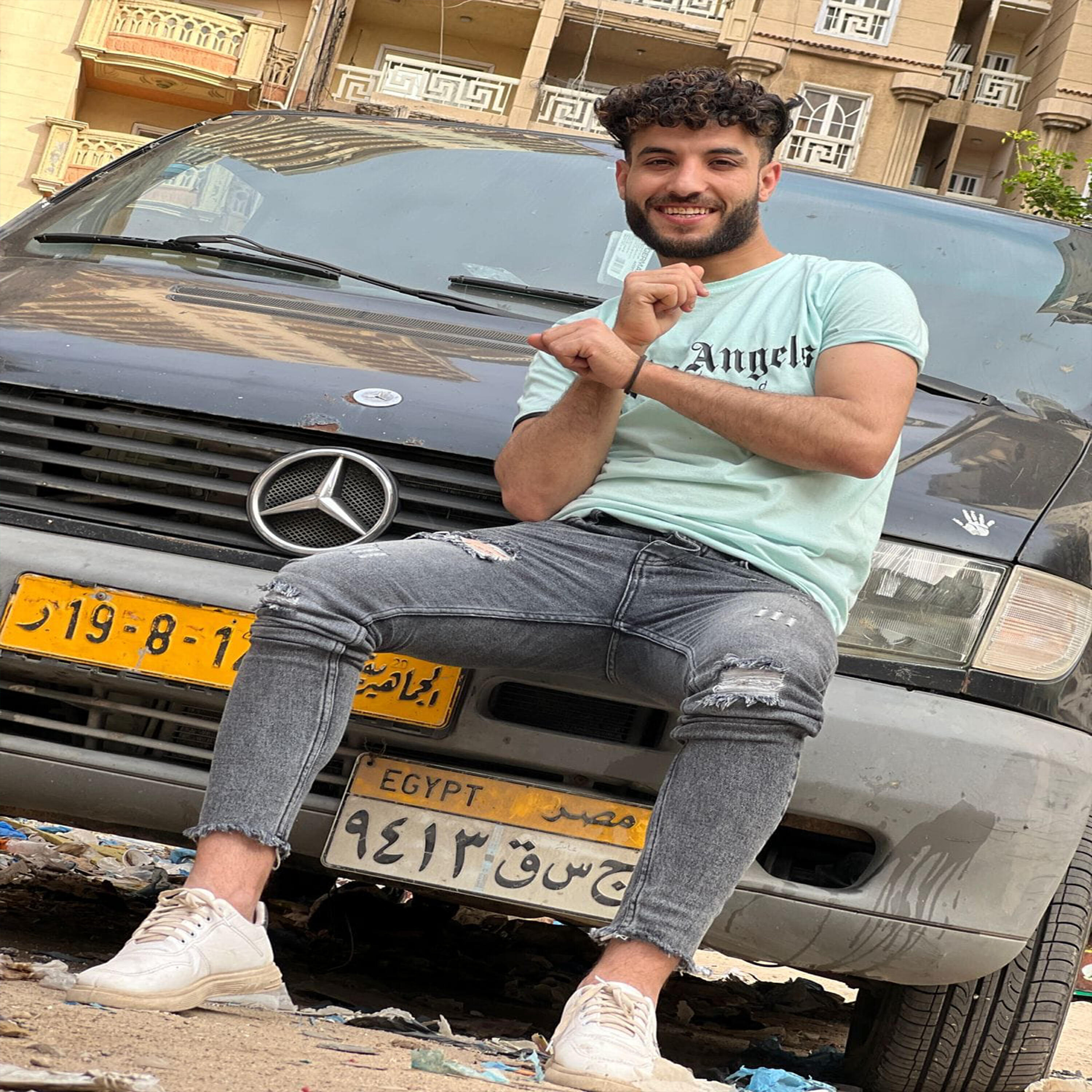 Релиз ايفون يا حقير