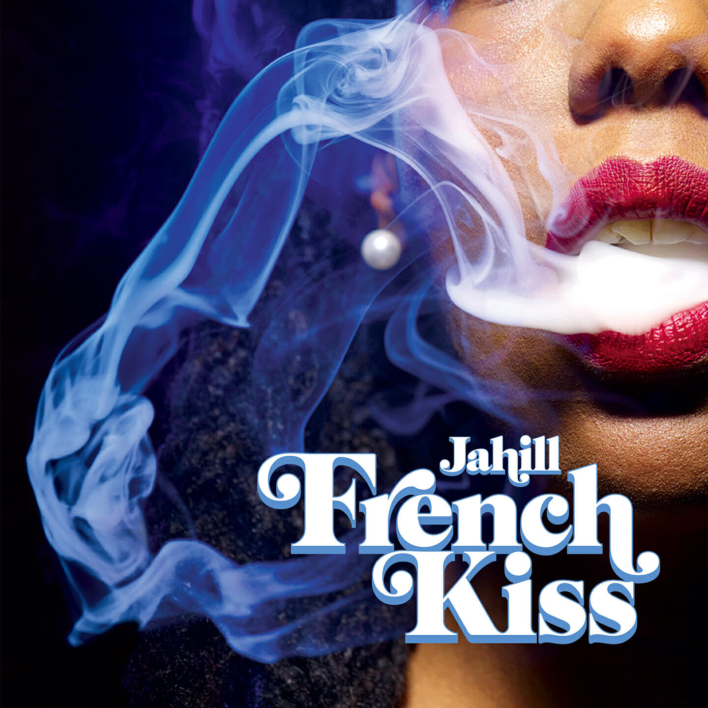 Релиз French Kiss