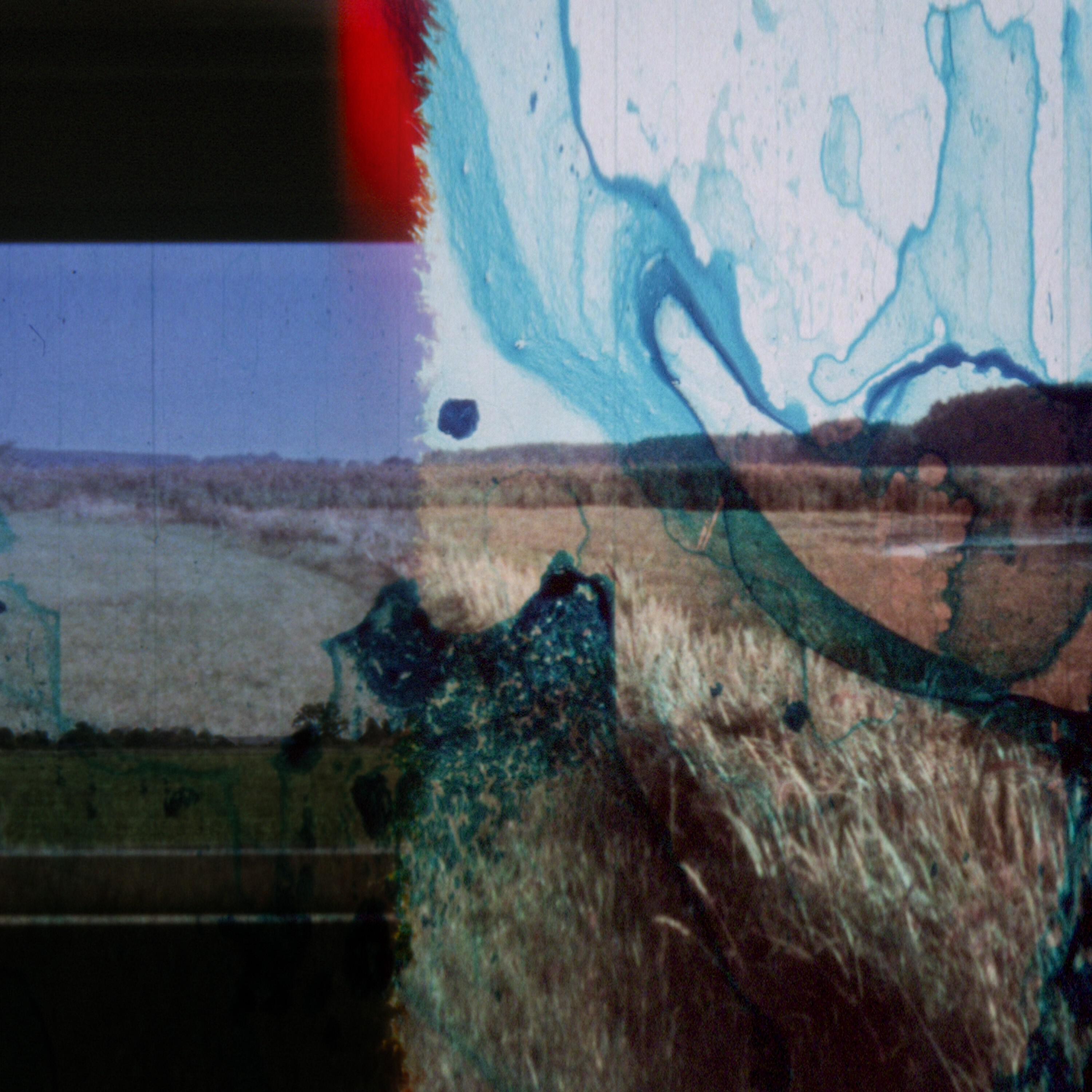 Релиз Holding Space