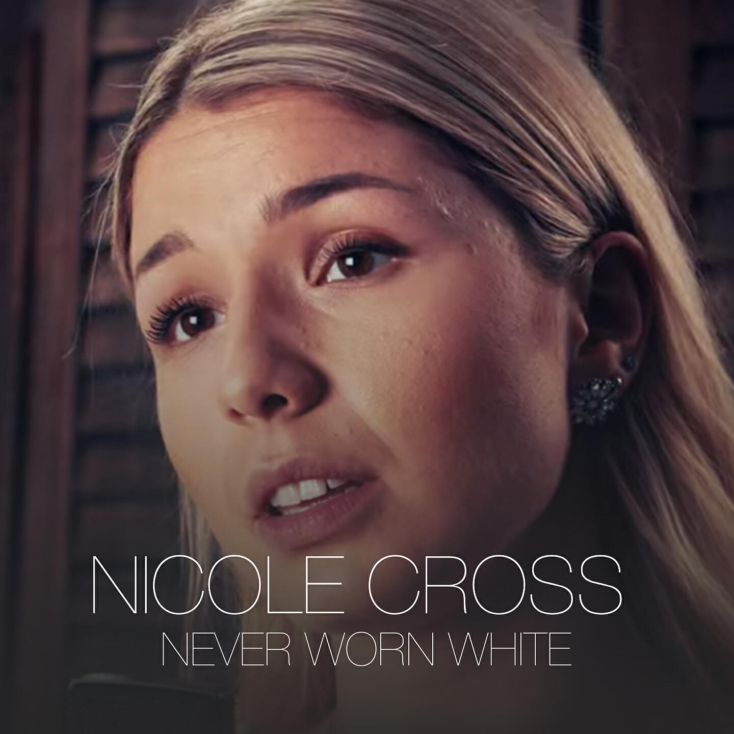 Релиз Never Worn White