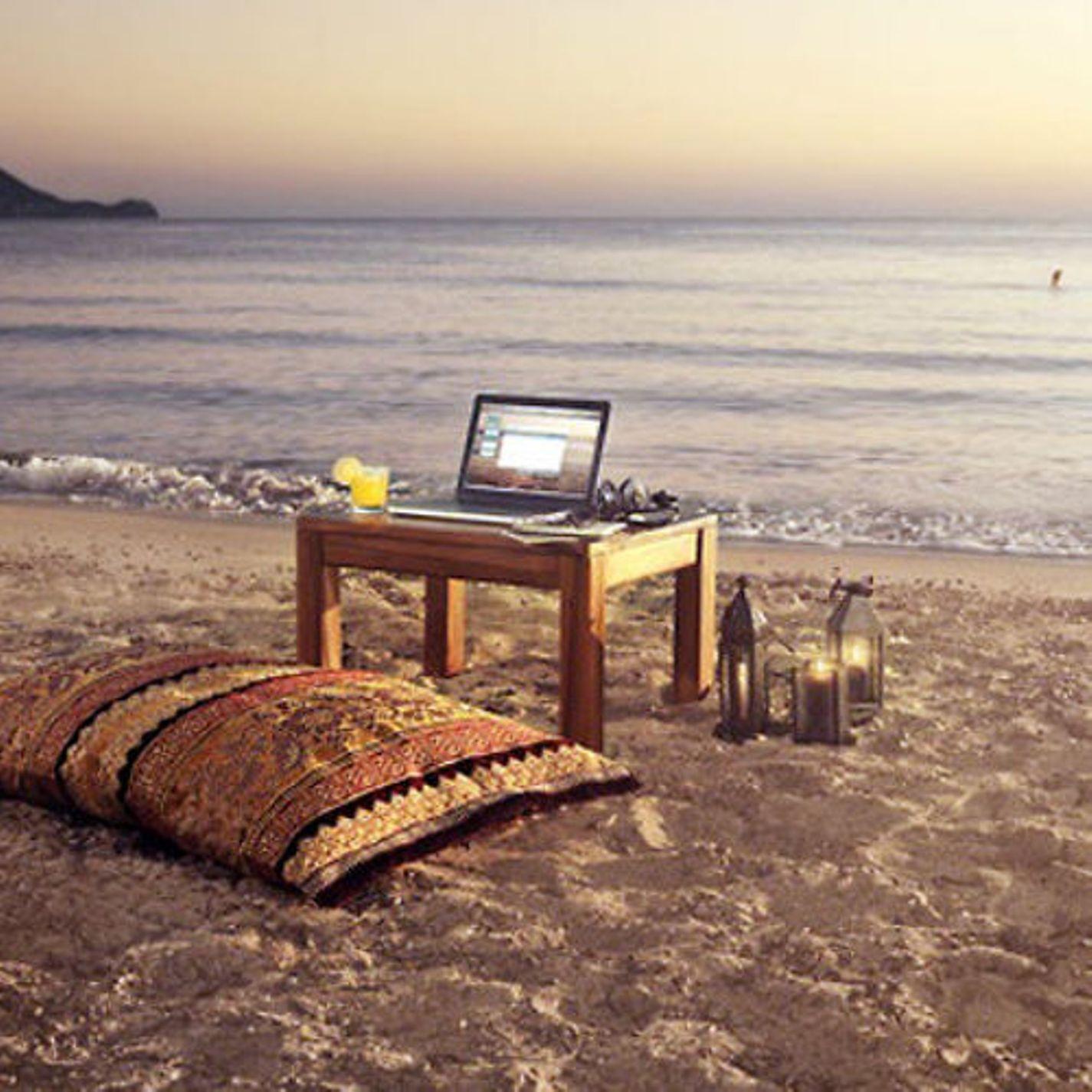 Релиз Summer Feelings (feat. Zaka)