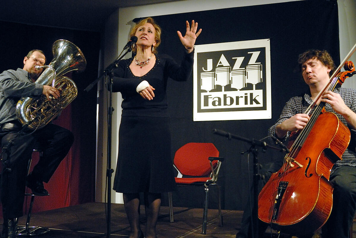 Trio Rouge
