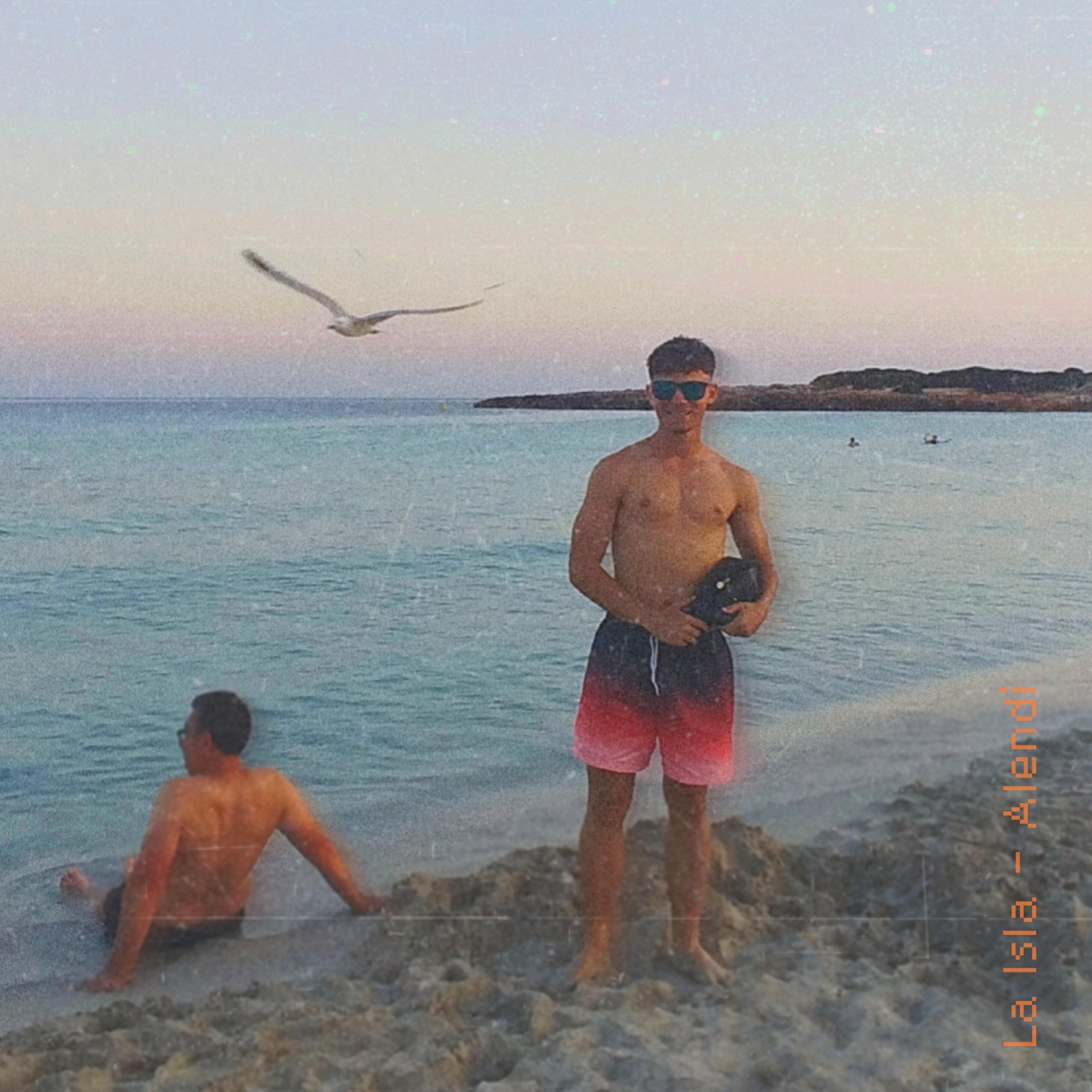 Релиз La Isla