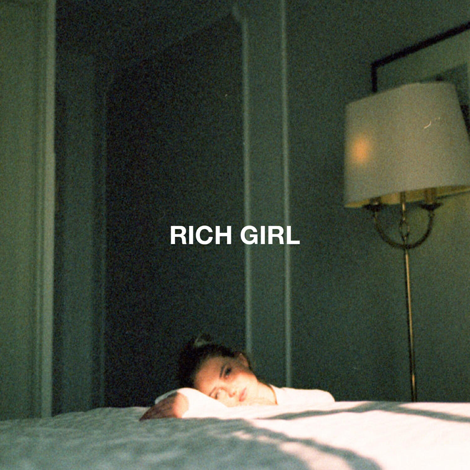 Релиз Rich Girl