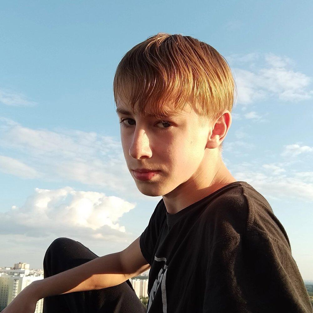 Aynmax