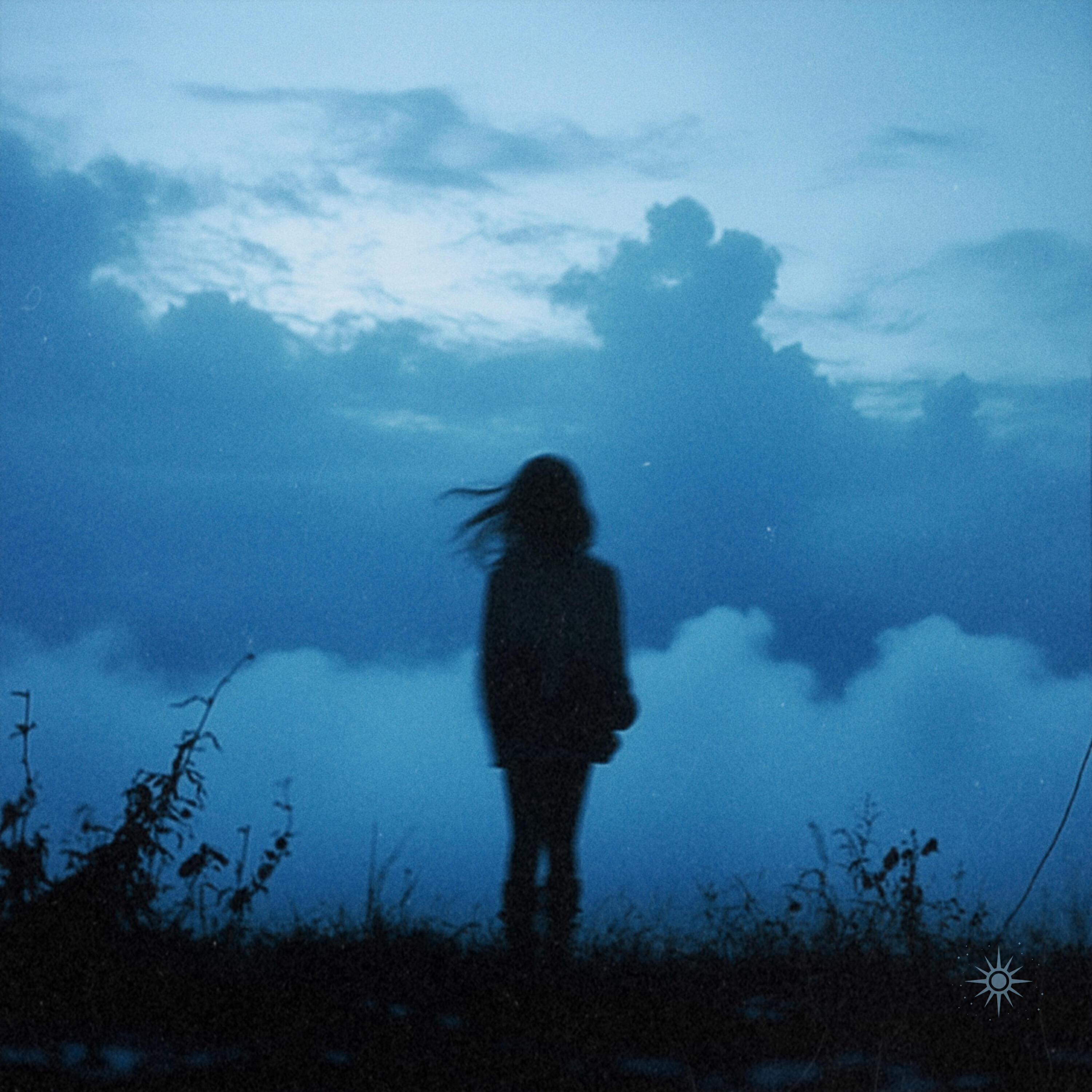 Релиз my feet in the clouds, got my head on the ground