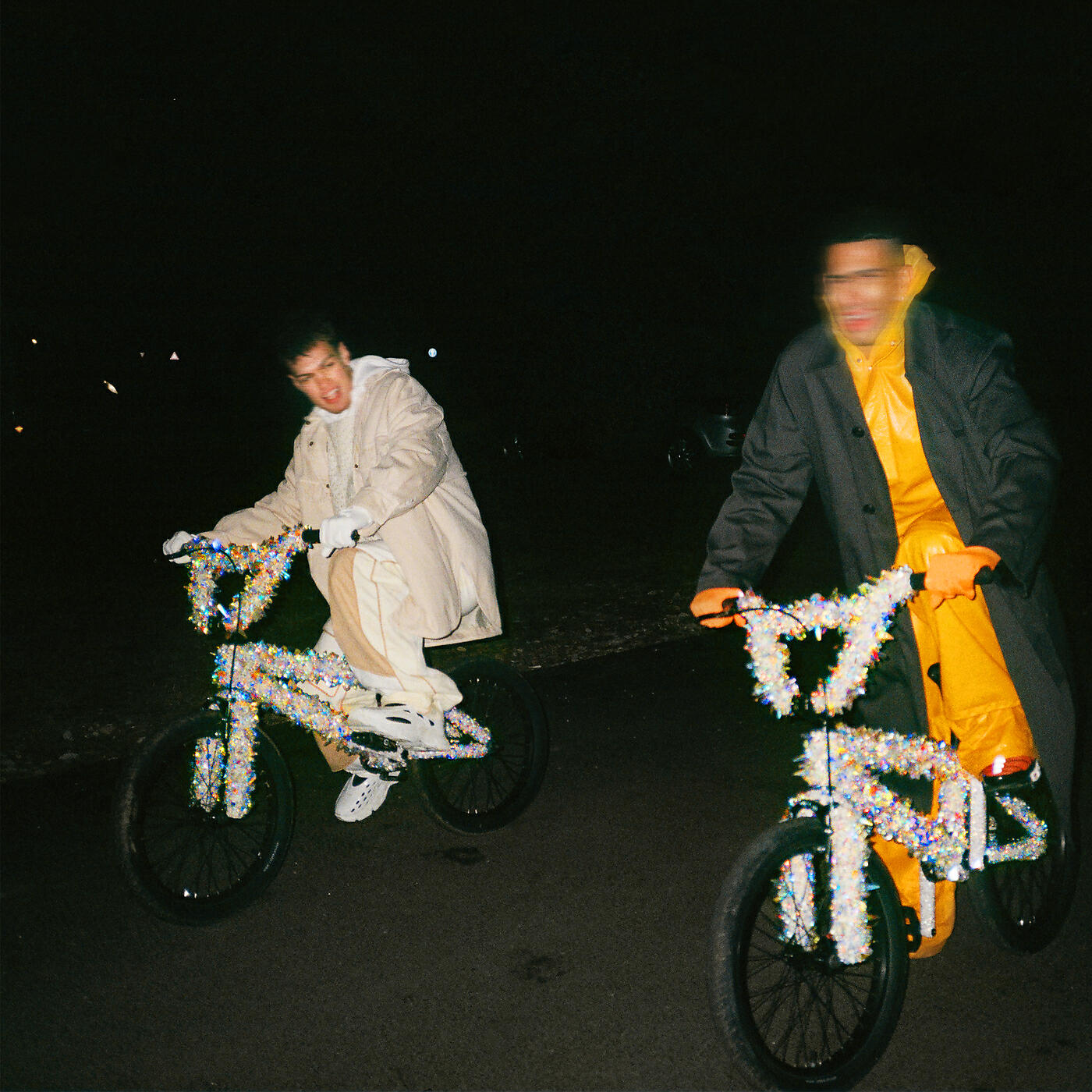 Альбом Brividi исполнителя Mahmood, BLANCO