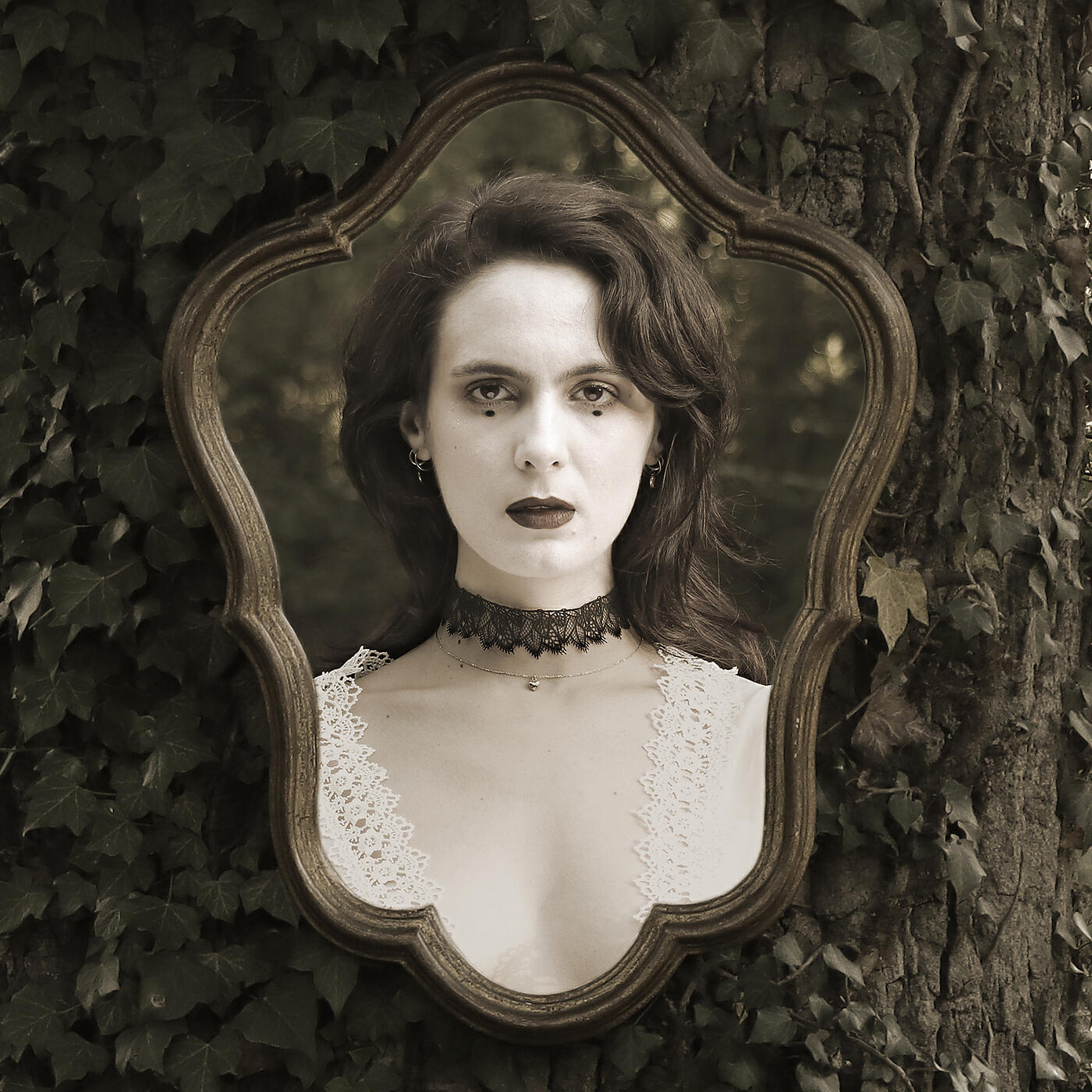 Релиз Silent Monster (The Other Side of the Mirror)