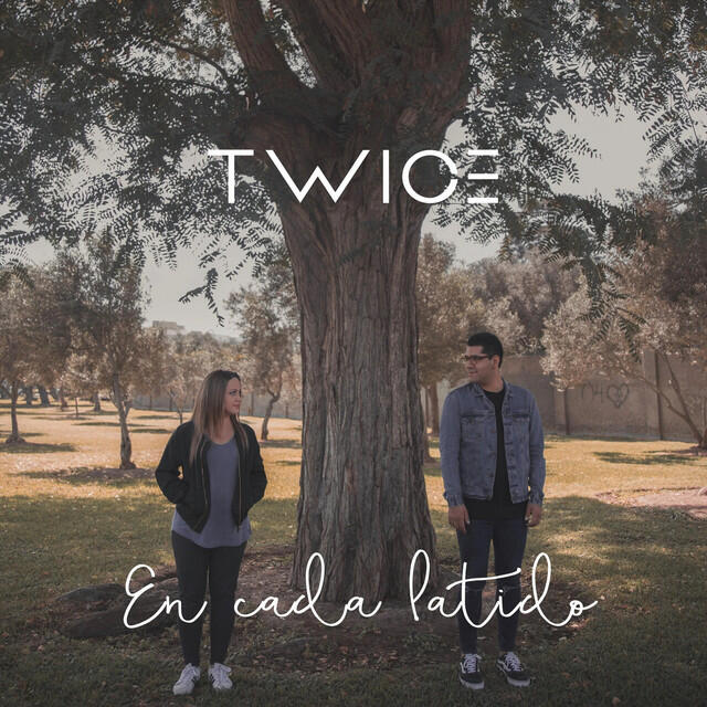 Релиз En Cada Latido
