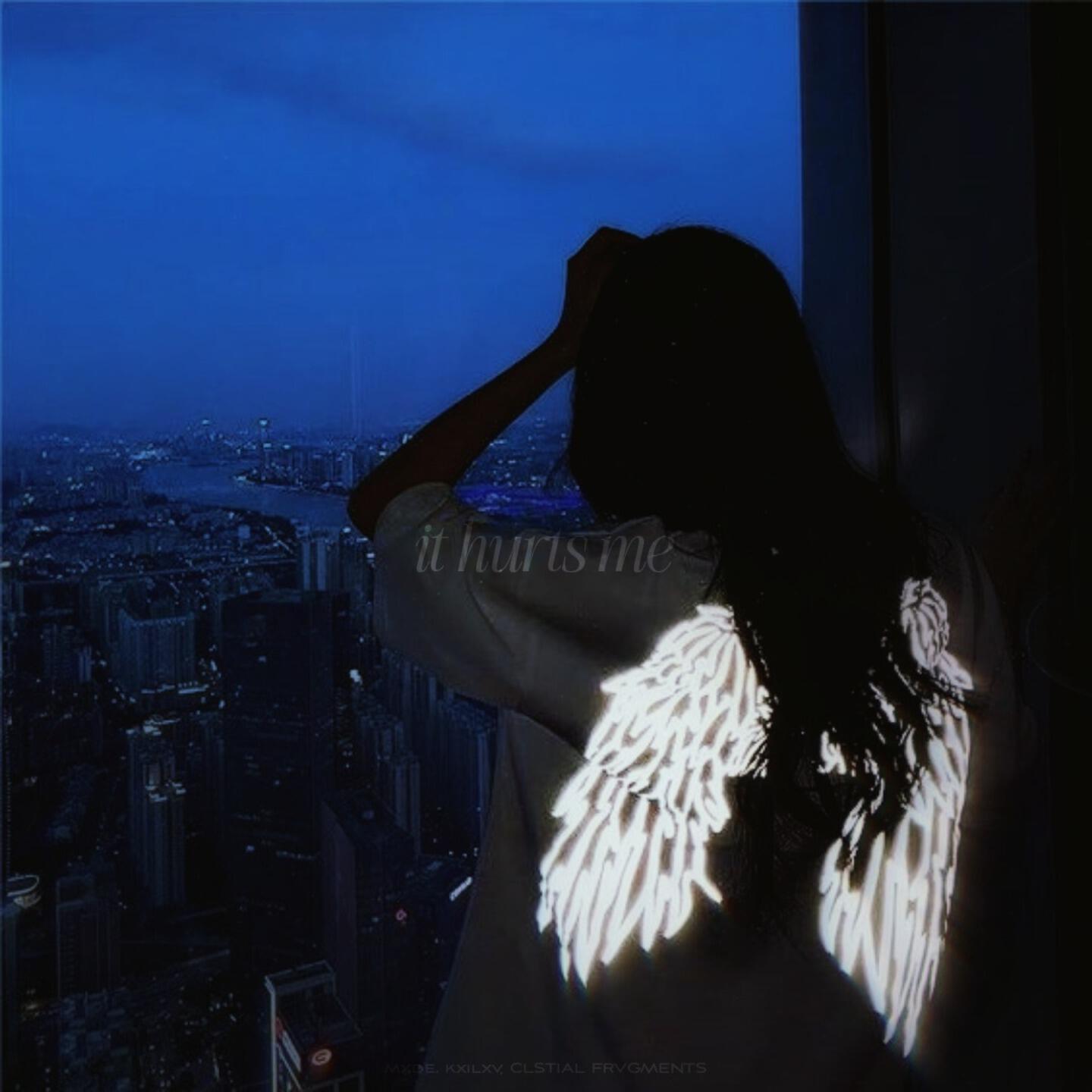 Релиз it hurts me