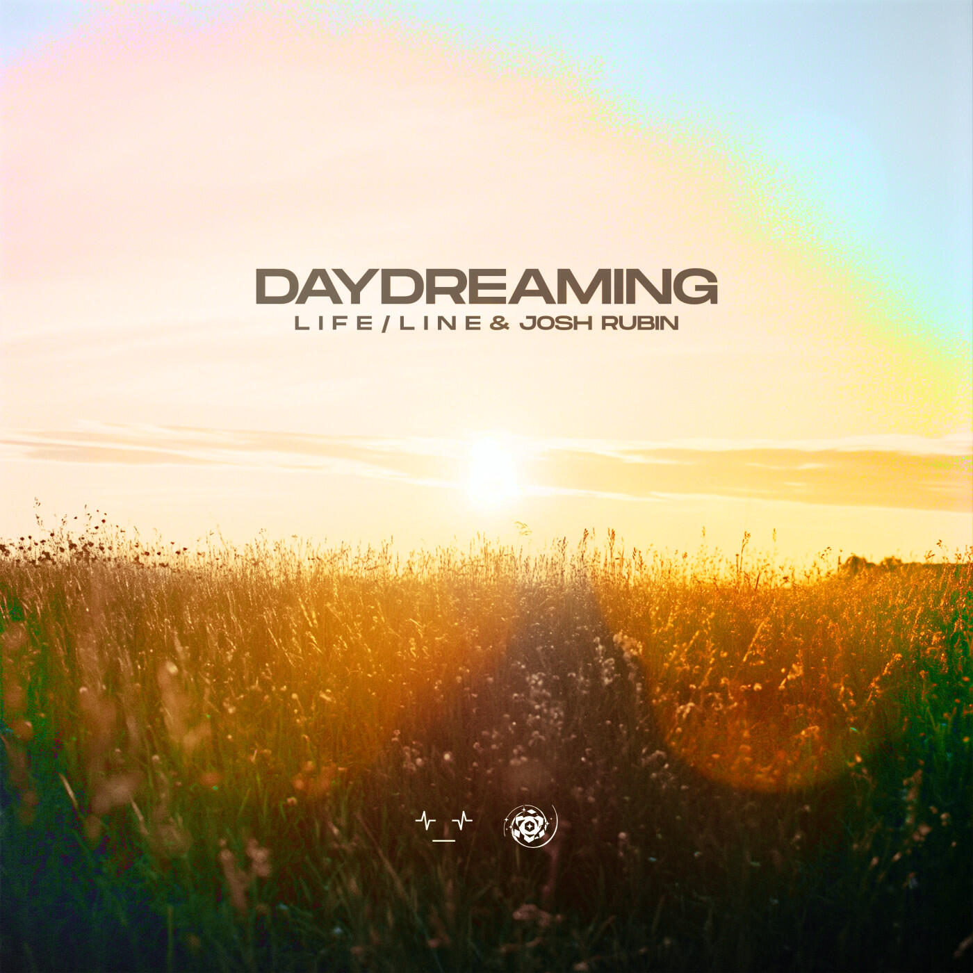 Релиз Daydreaming