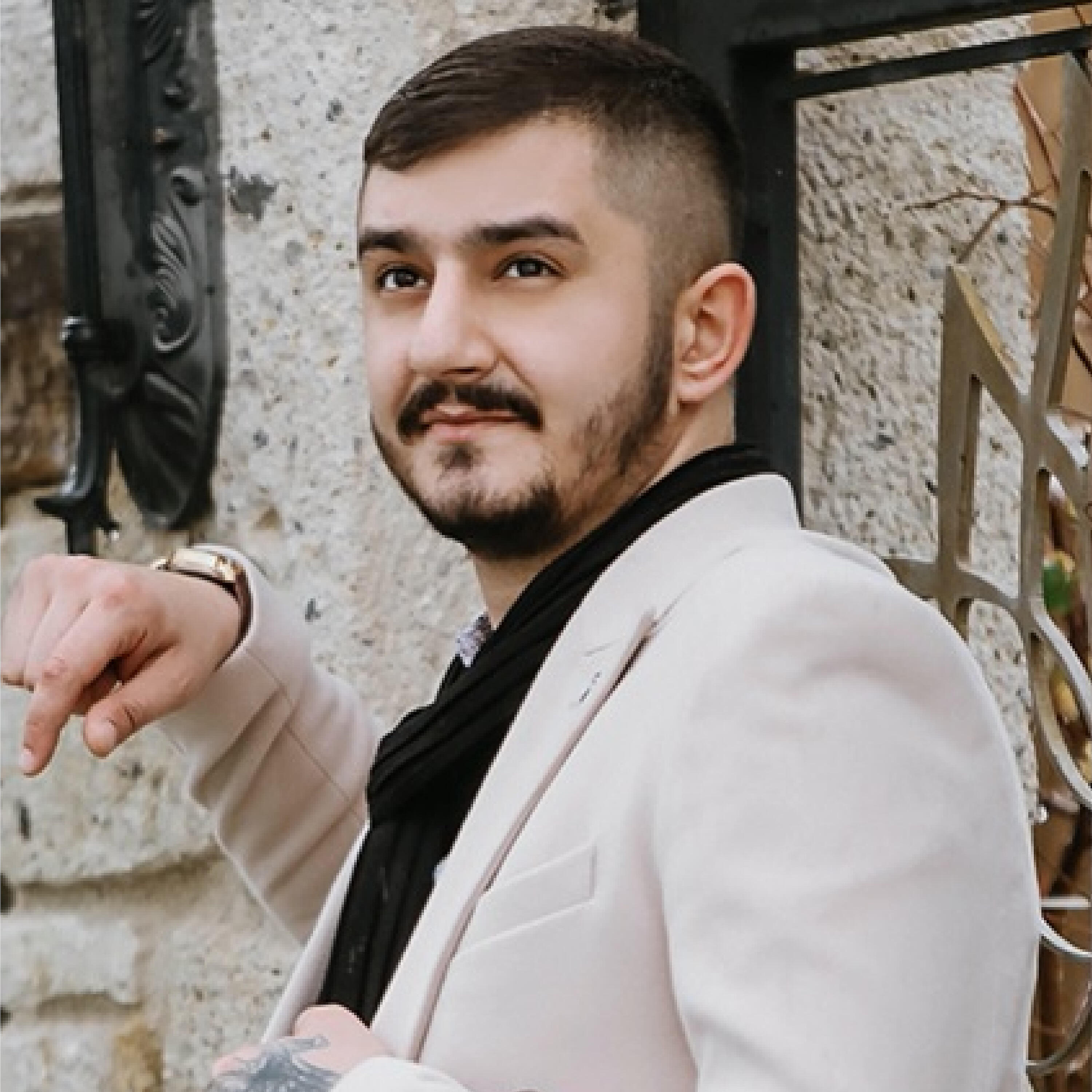 Релиз Çavreşamın