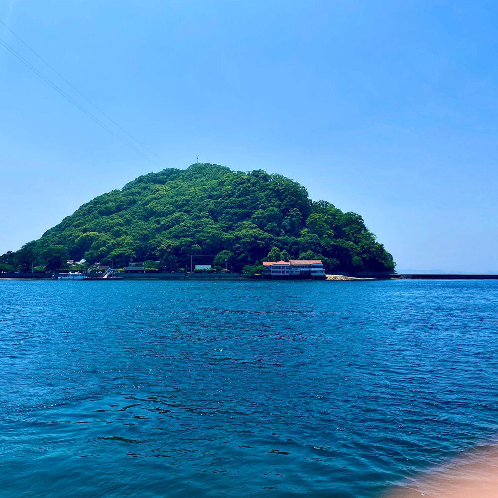 Релиз Islands