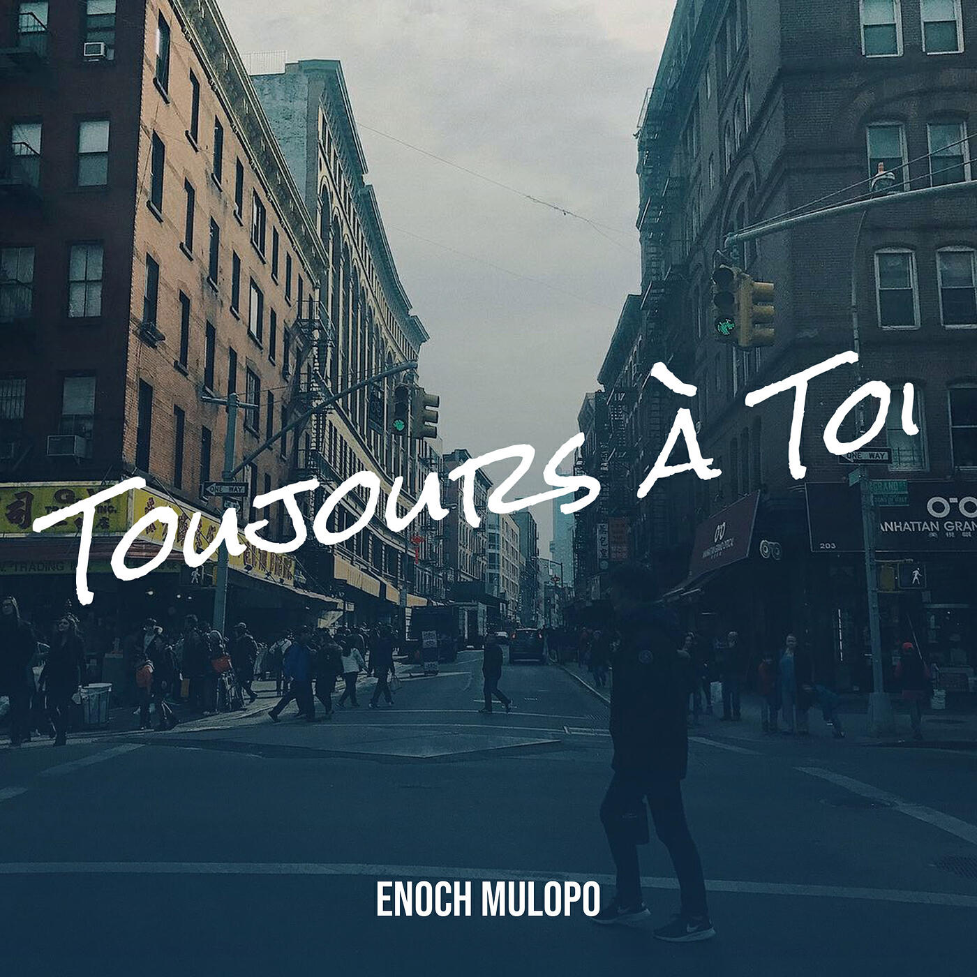 Релиз Toujours à Toi