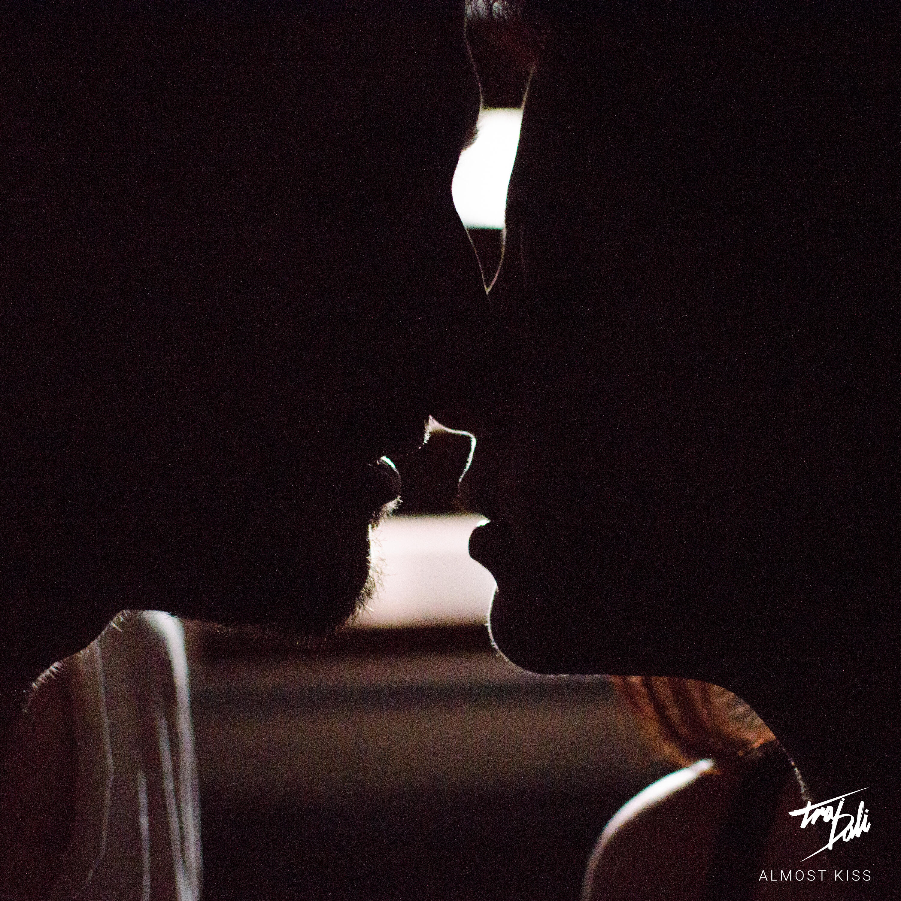 Релиз Almost Kiss