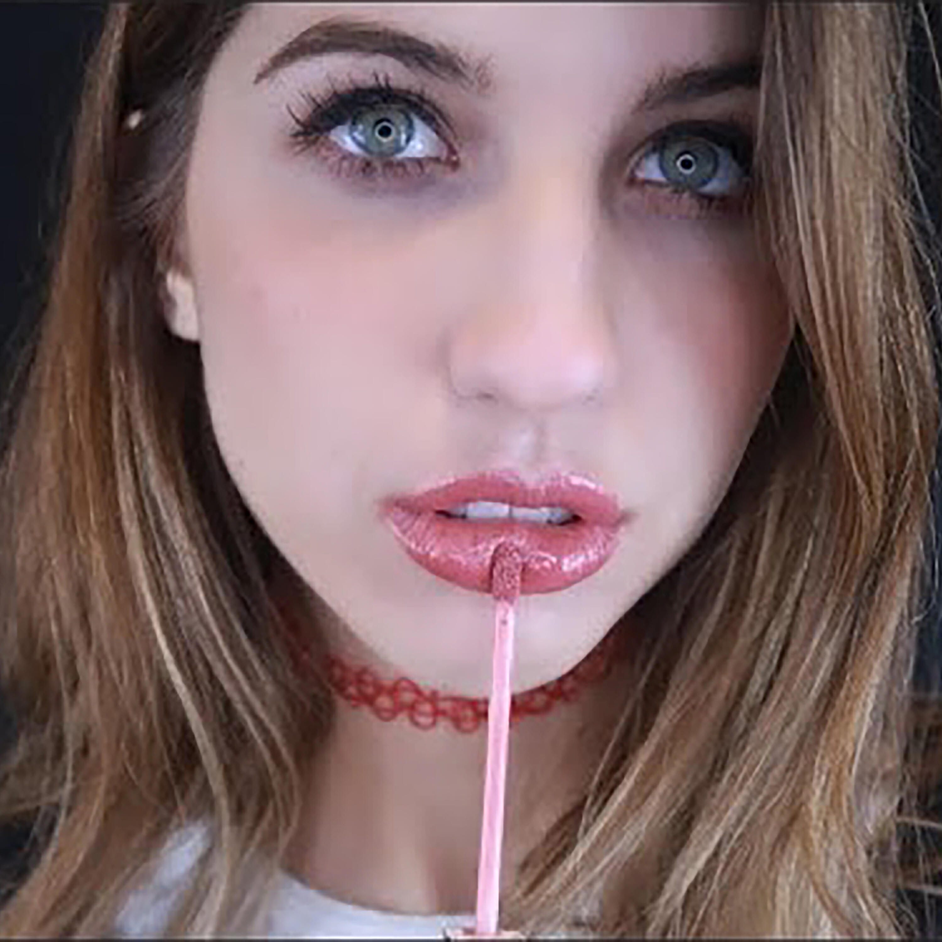 Релиз ASMR 1 Hour 100 Layers ~ Ear to Ear Lipgloss Tingles