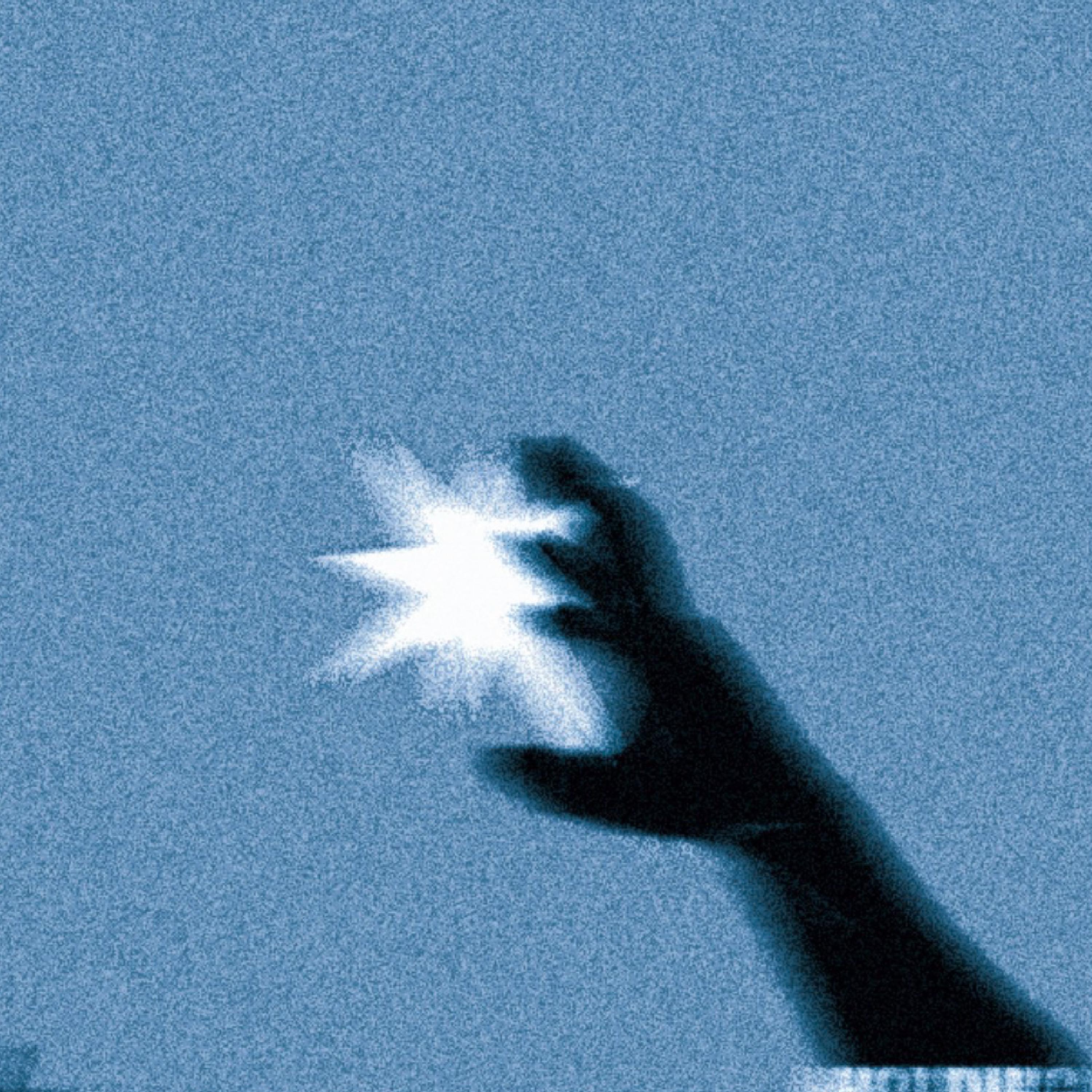 Релиз Holding On