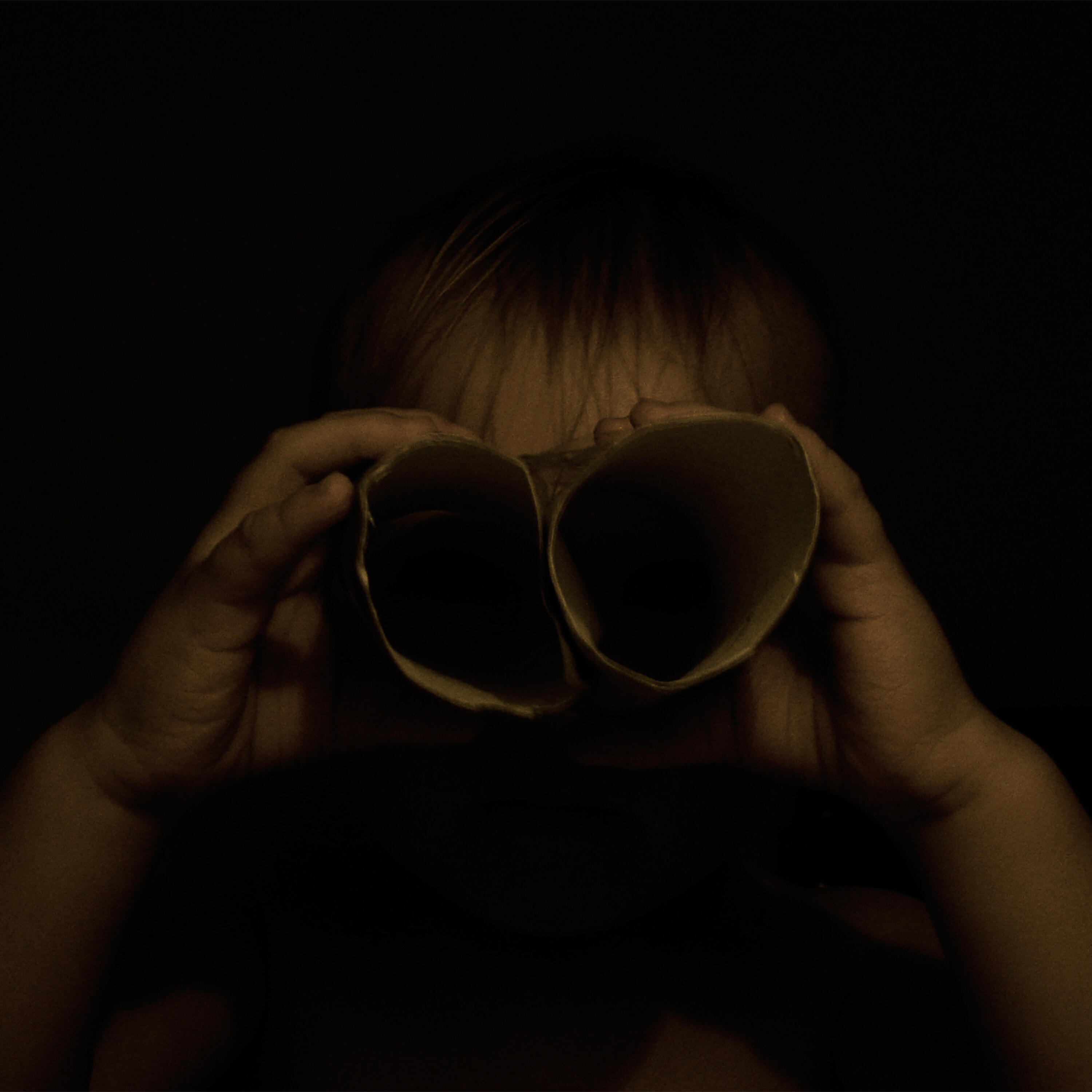 Релиз Hollow (feat. Bahamadia)