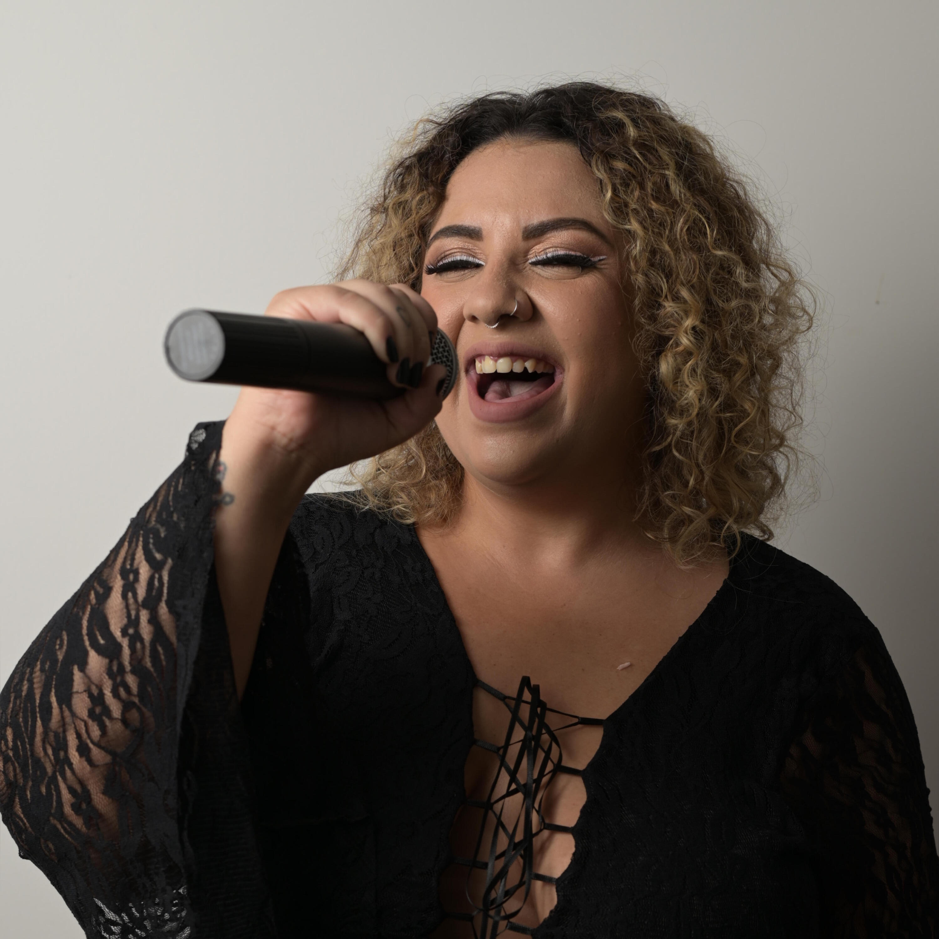 Релиз Devolve pra Mim