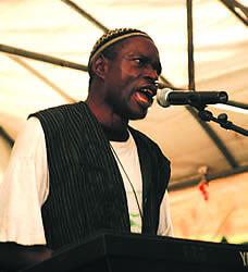 Duro Ikujenyo