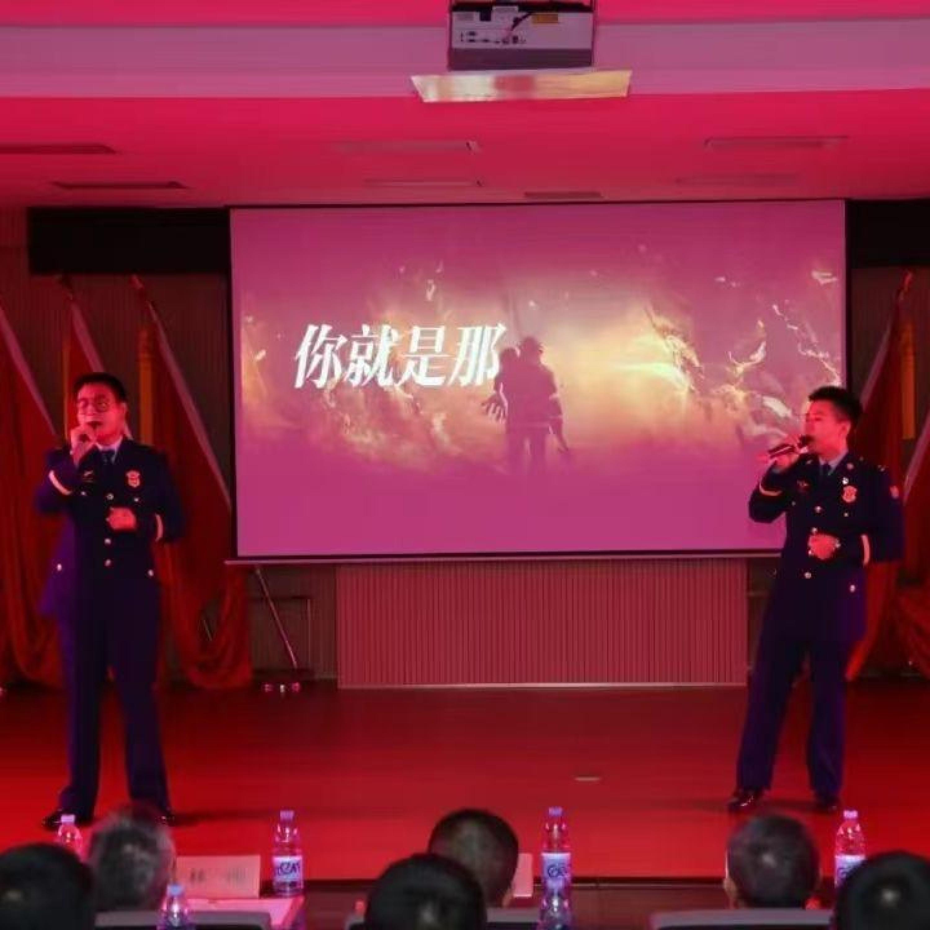 Релиз 火焰蓝