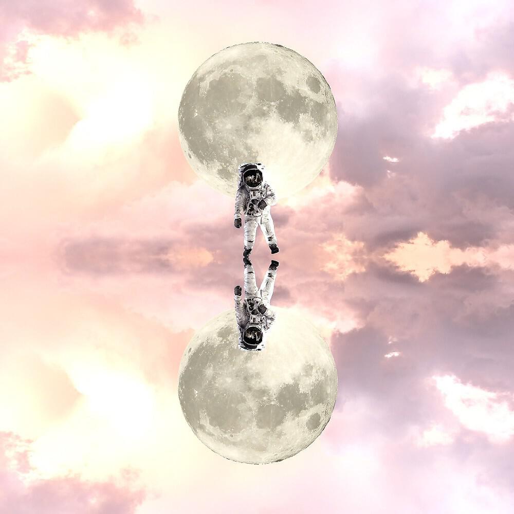 Релиз First Step on the Moon