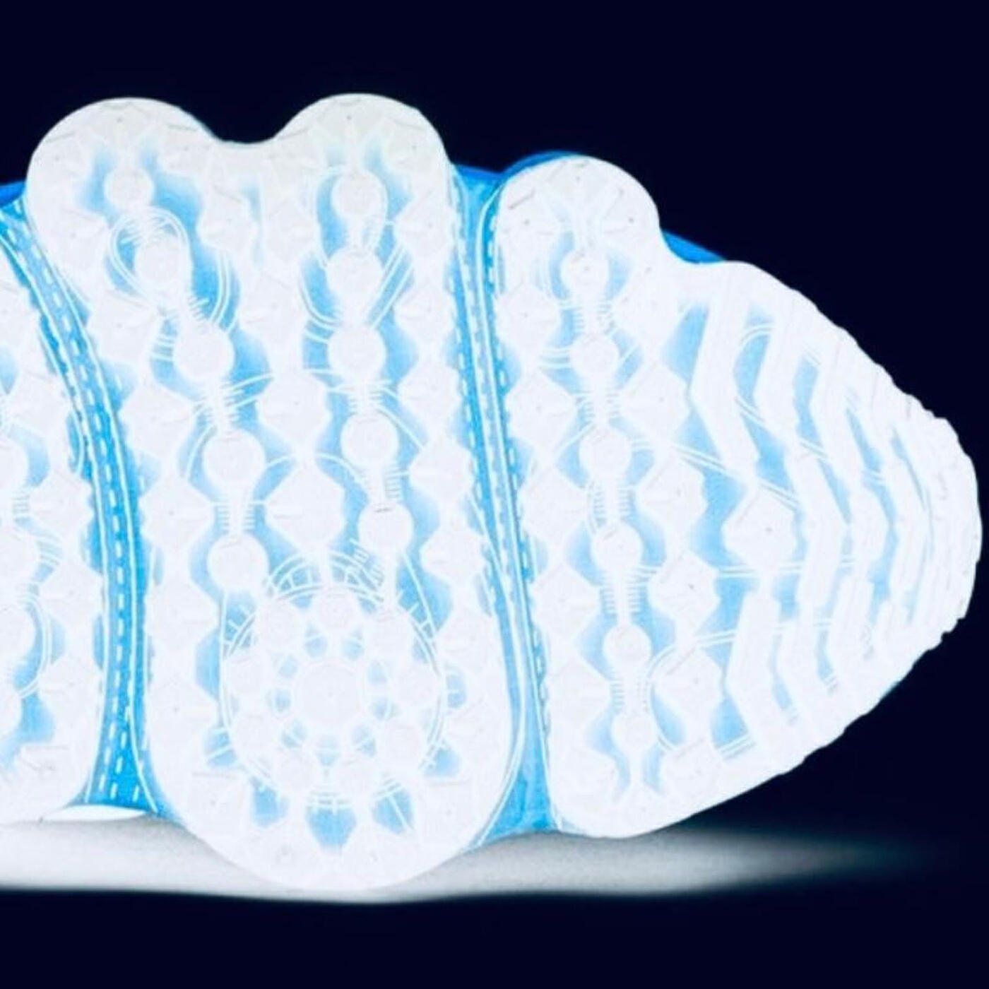 Релиз Babyblaue Shox