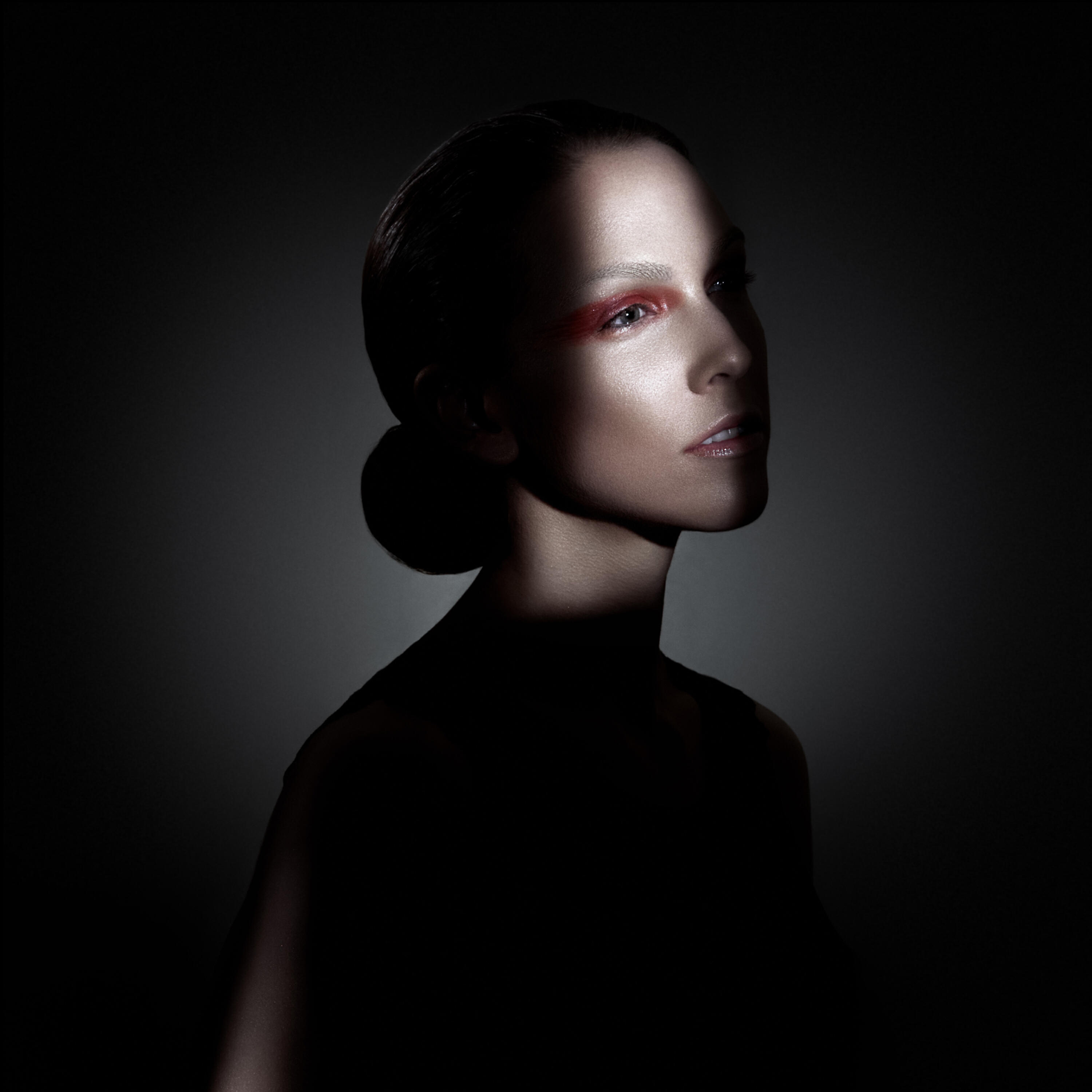 Релиз Magnifying Us