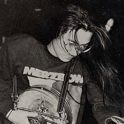 Merzbow все песни в mp3