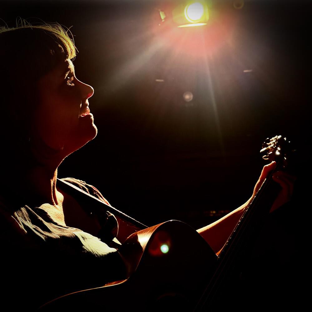 Релиз Sing out of the Darkness