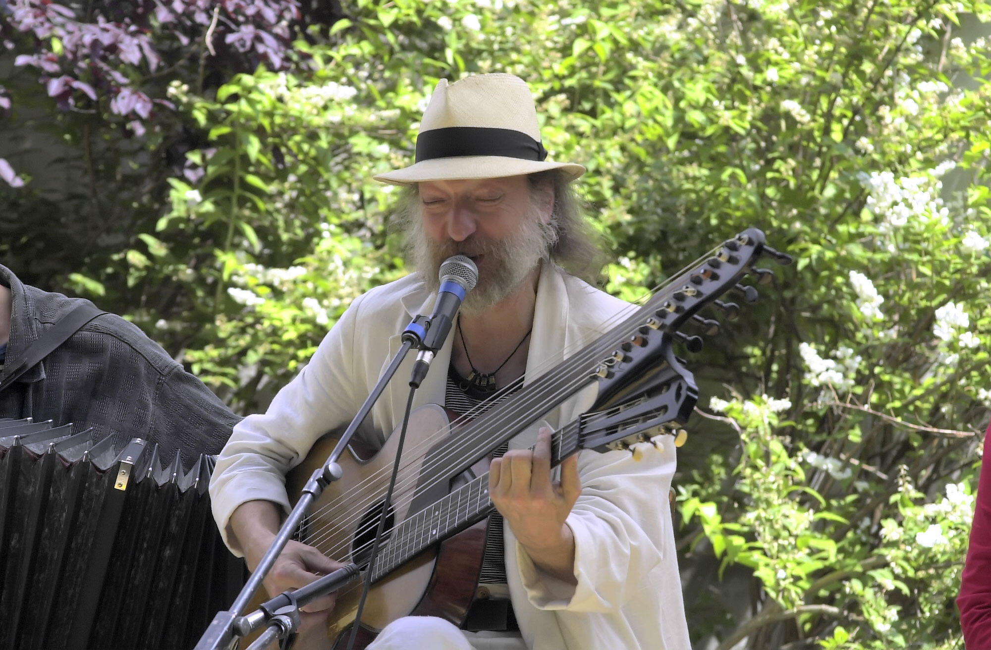 Roland Neuwirth