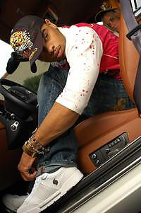 Raz B
