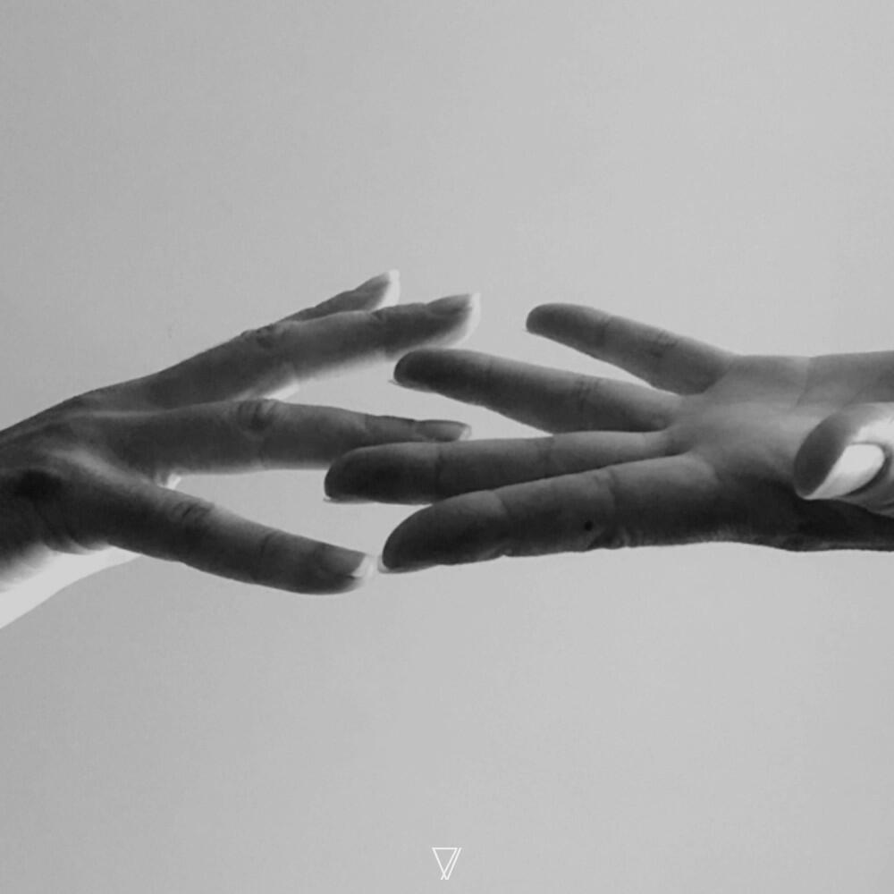 Релиз Hollow Sun