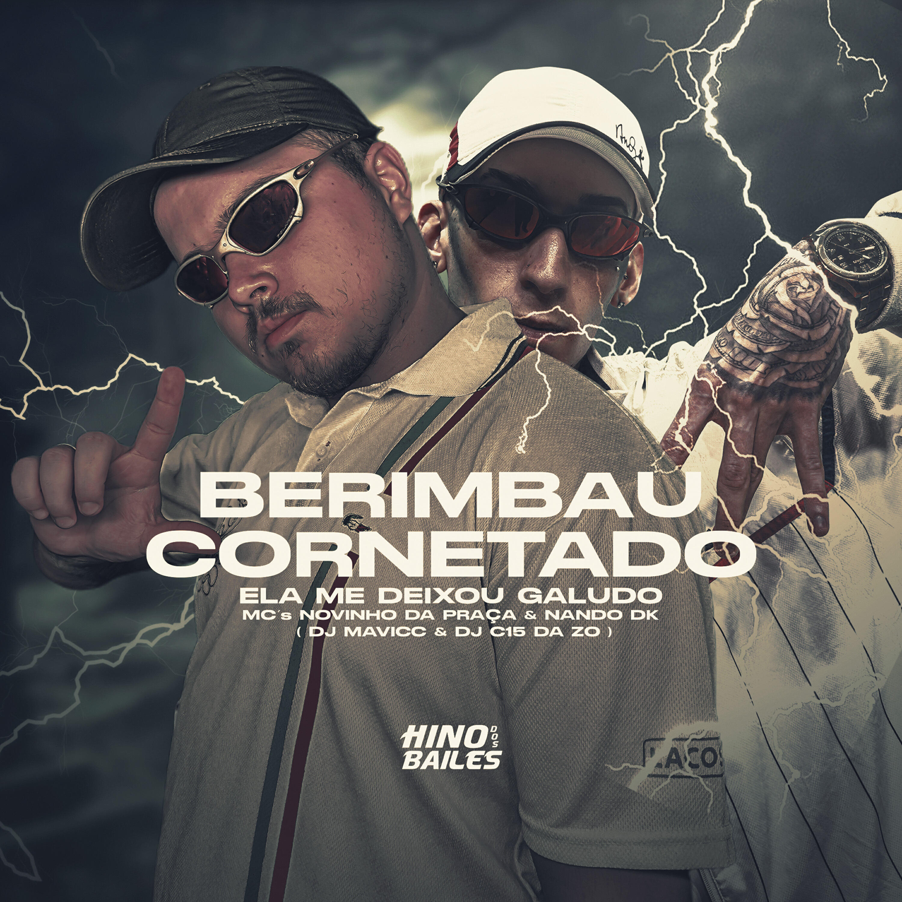 Скачать песню DJ MAVICC, MC NOVINHO DA PRASA, Mc Nando Dk, DJ C15 DA ZO - Berimbau Cornetado - Ela Me Deixou Galudo бесплатно в MP3 для Android и iOS