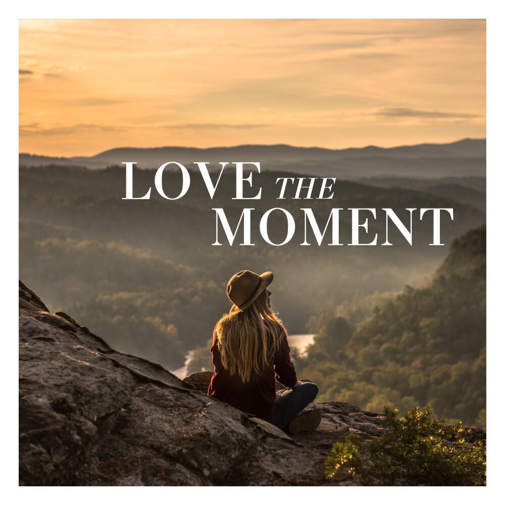 Релиз Love the Moment