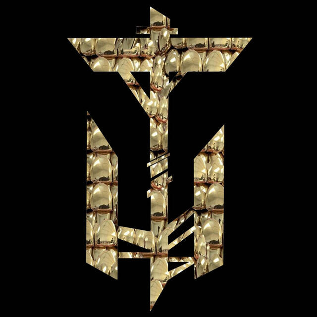 Релиз Efecto Dorado