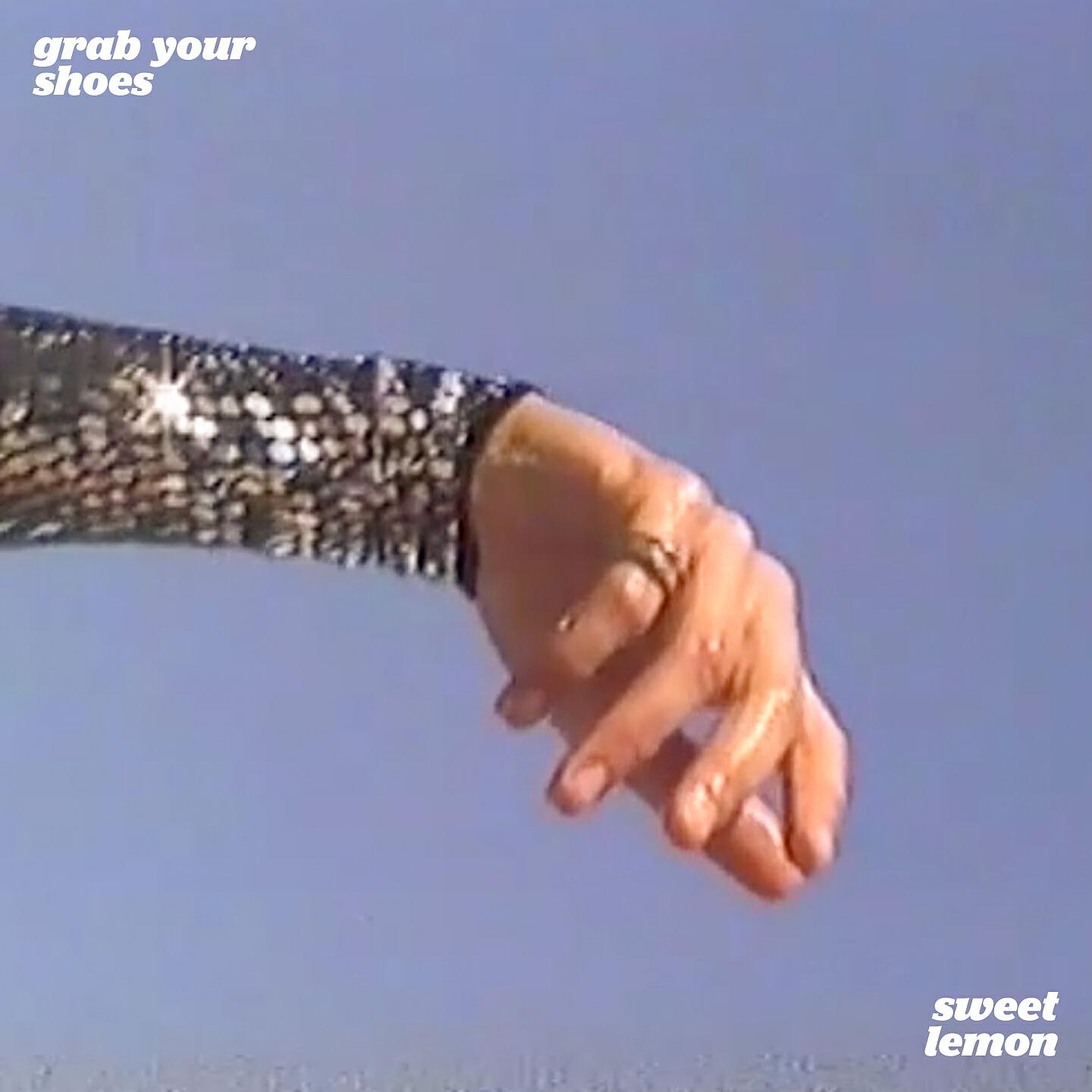 Трек Grab Your Shoes
