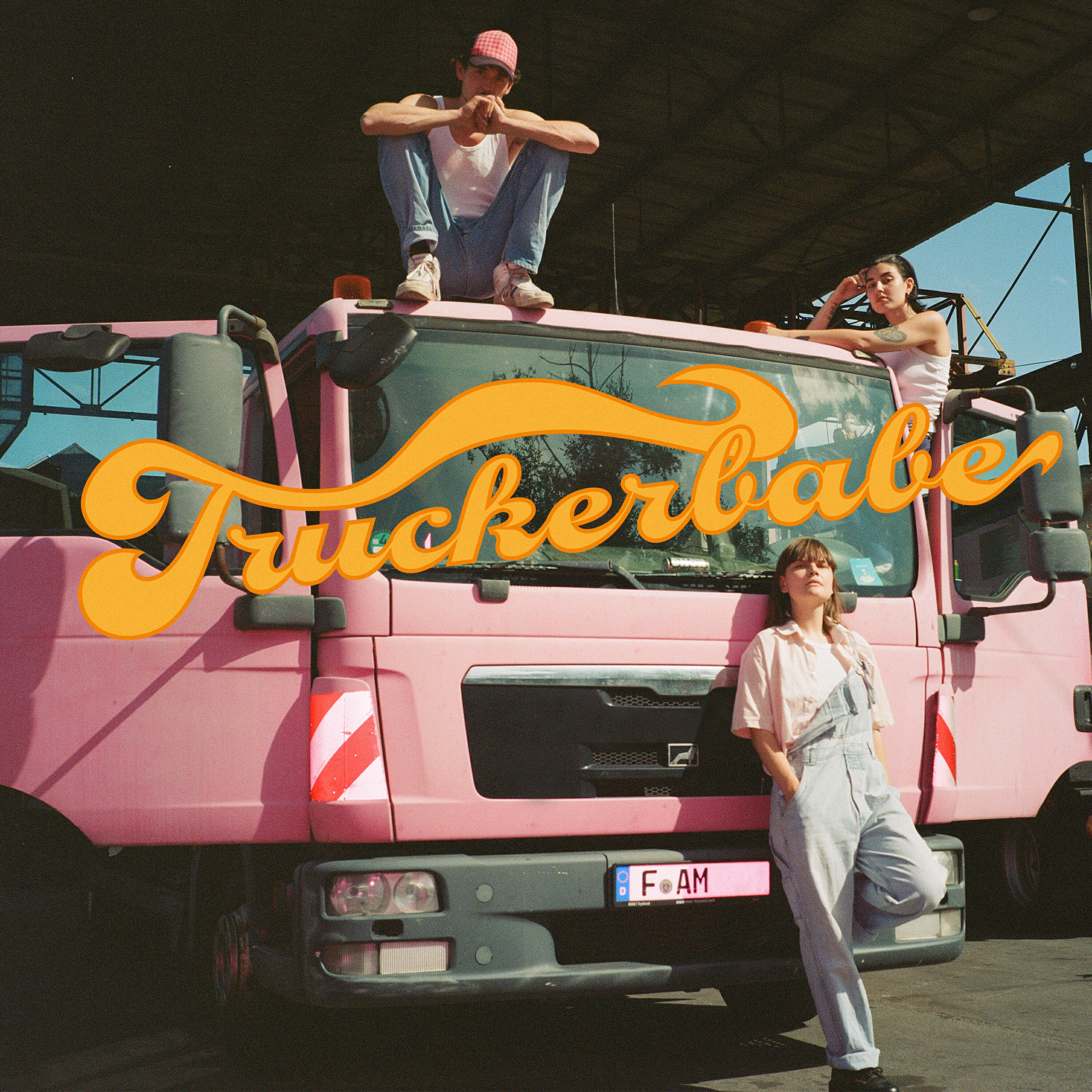 Релиз Truckerbabe