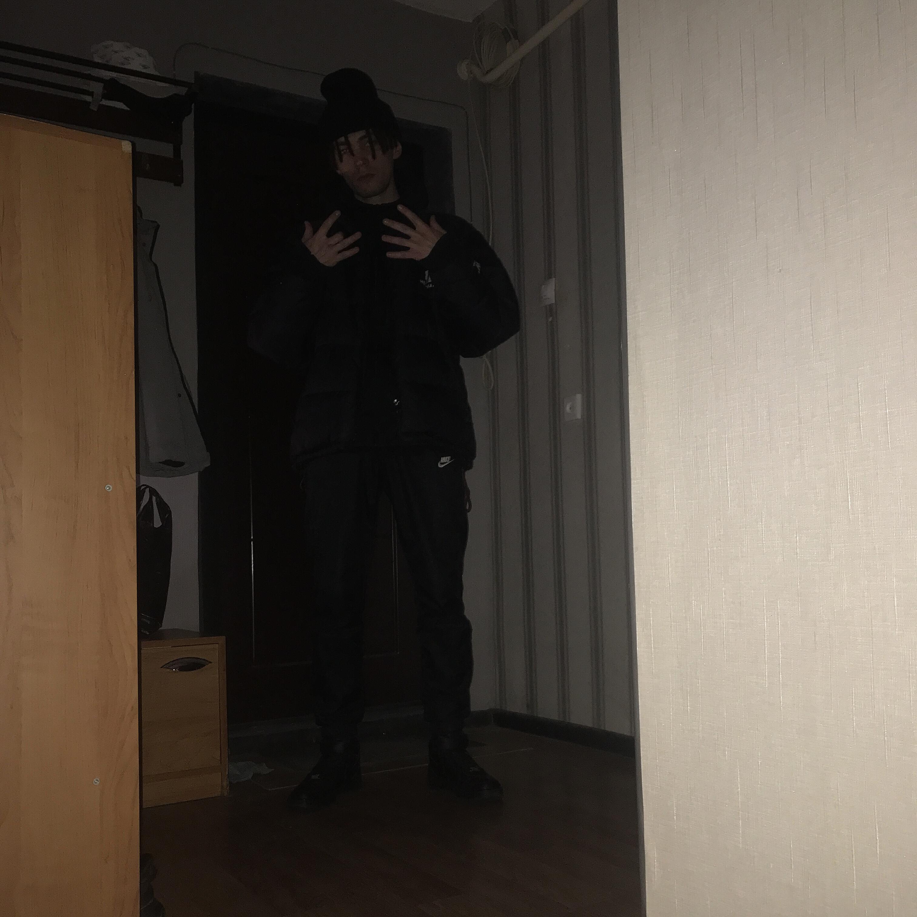 YUNGDARKWRAITH