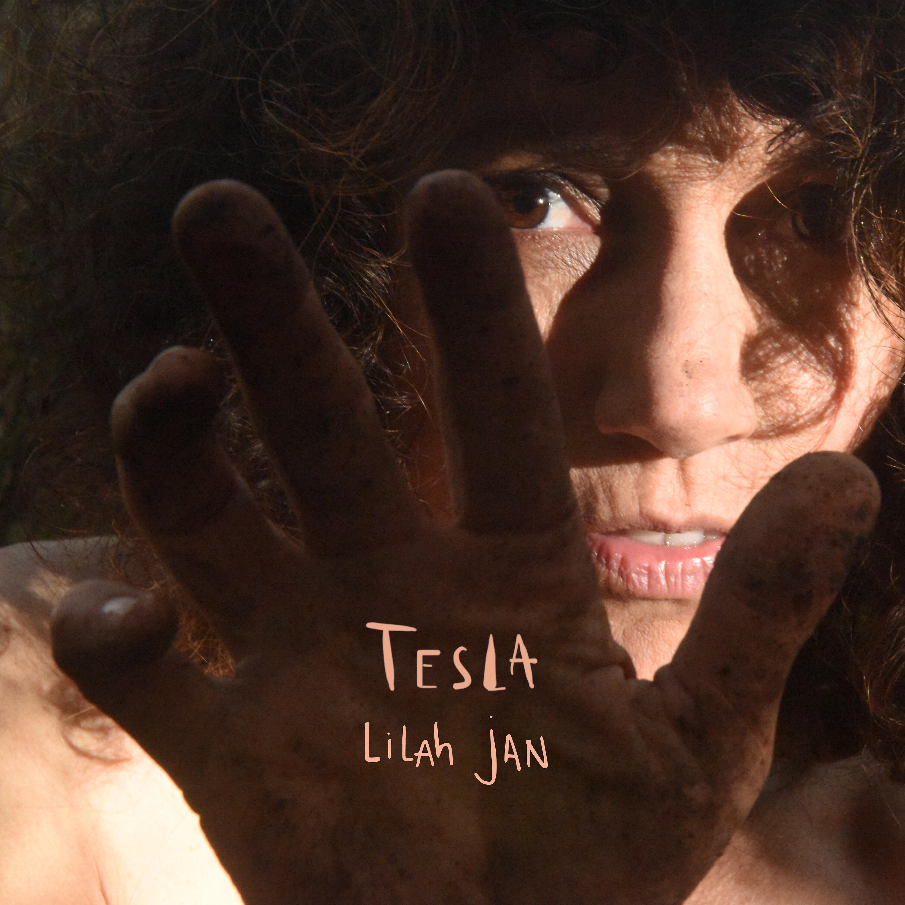 Релиз Tesla