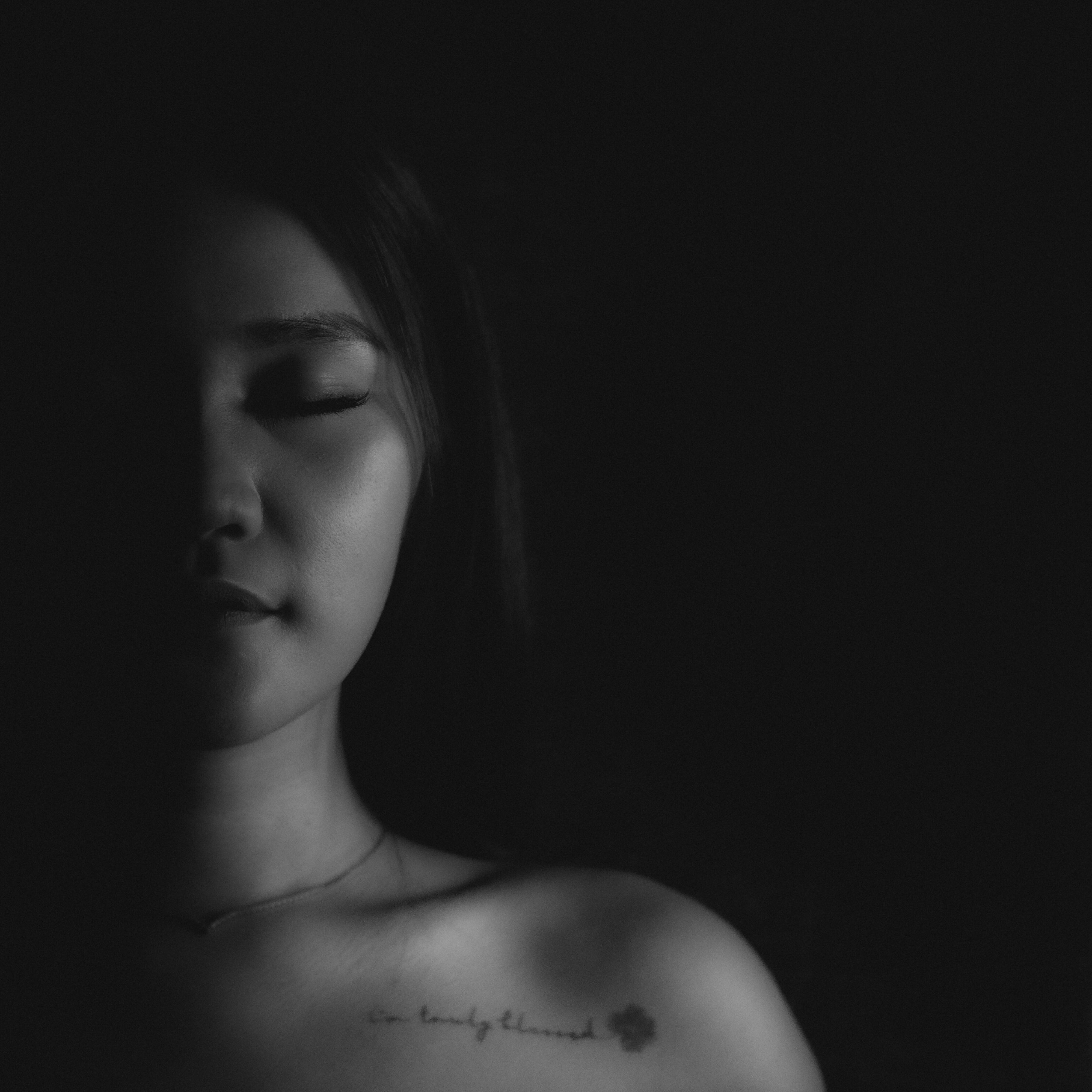 Релиз Adore