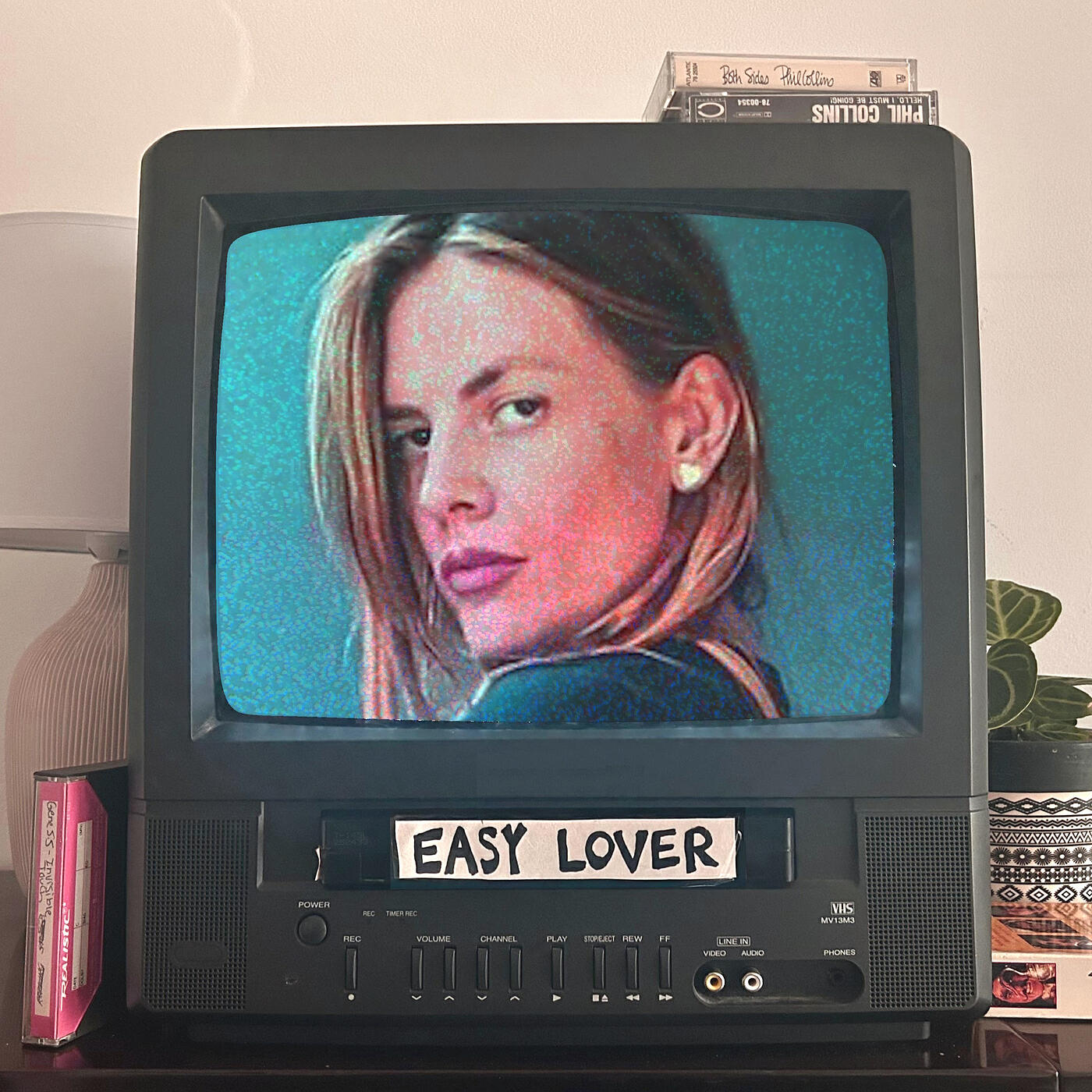 Релиз Easy Lover