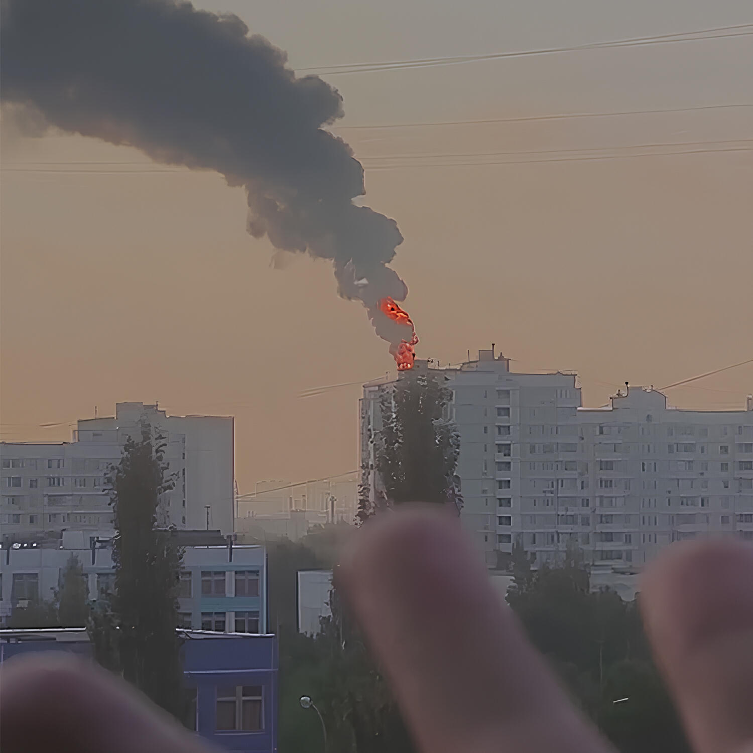 Релиз Бомба летит в меня